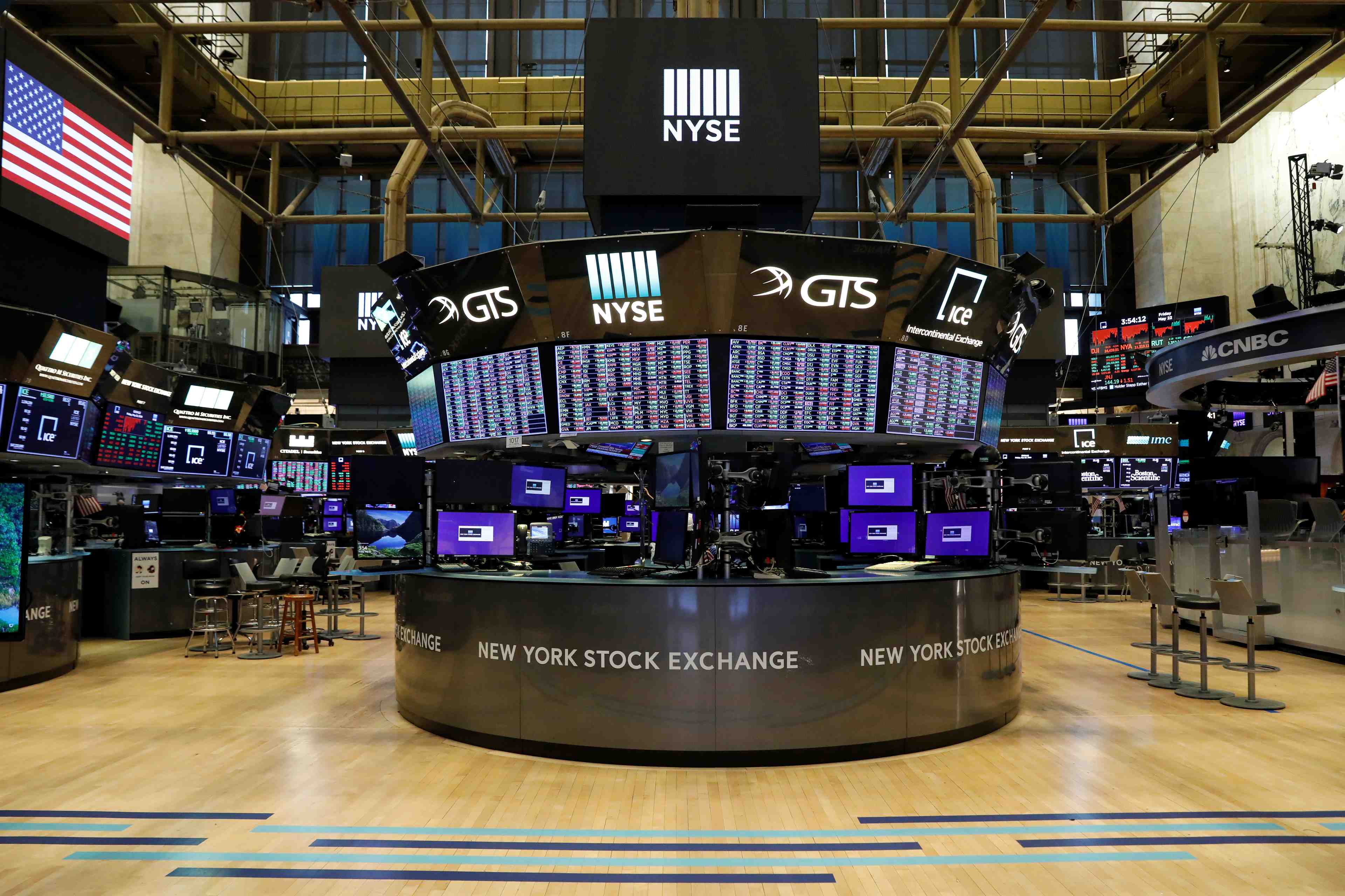La bourse de new york evolue en hausse