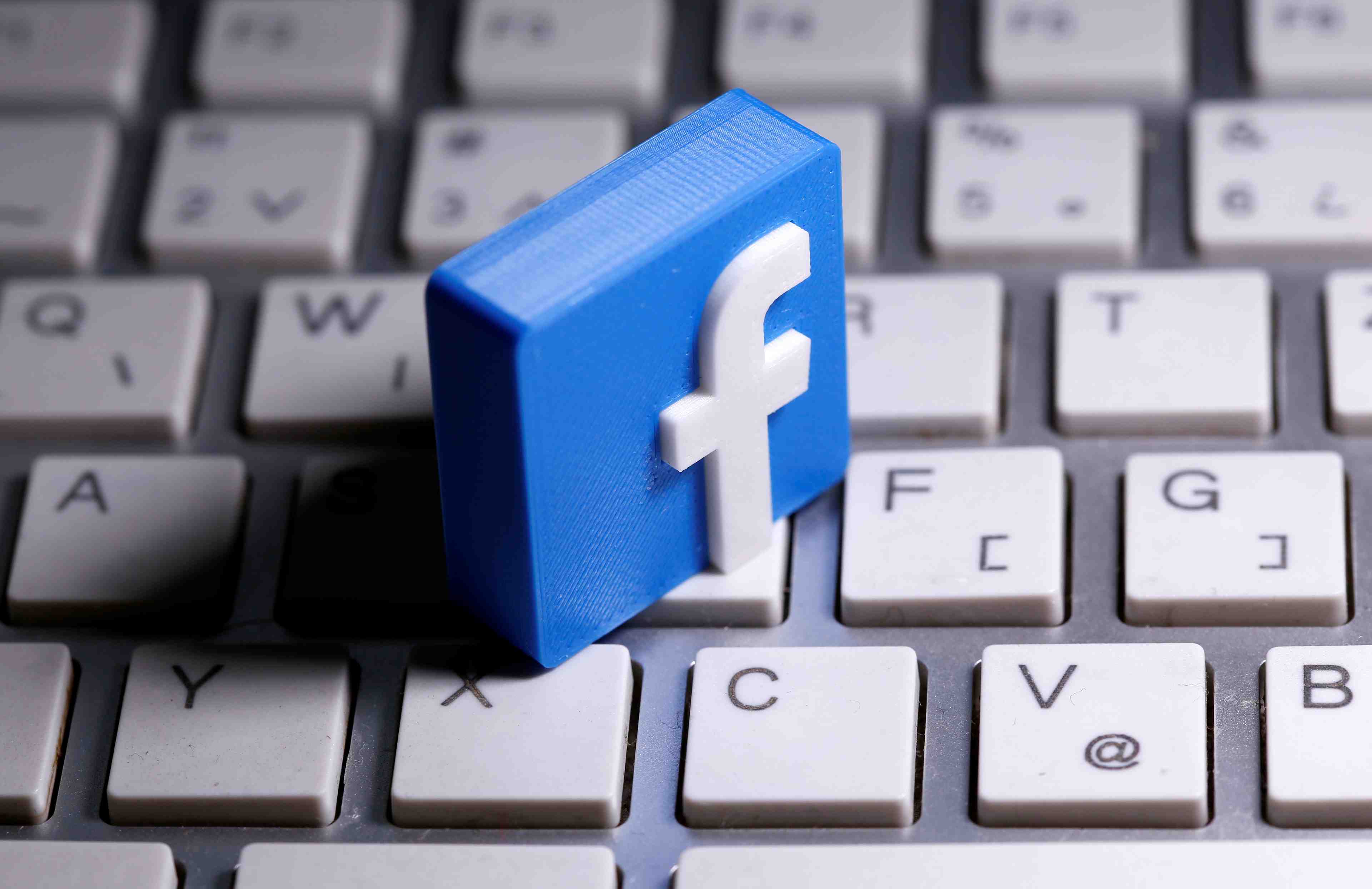 Usa 2020: facebook denonce une manipulation russe sur facebook
