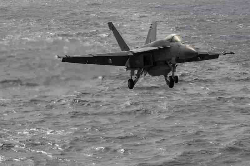 Les USA bombardent une position de l'Etat islamique en Irak