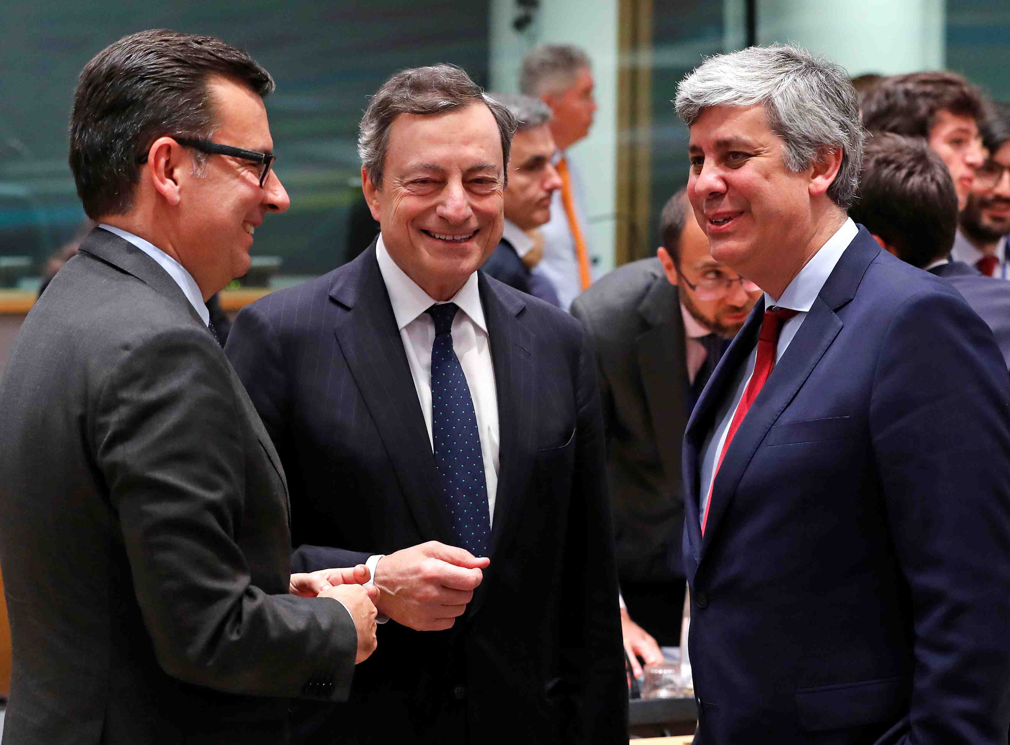 Ue: accord sur les regles regissant les fonds propres des banques