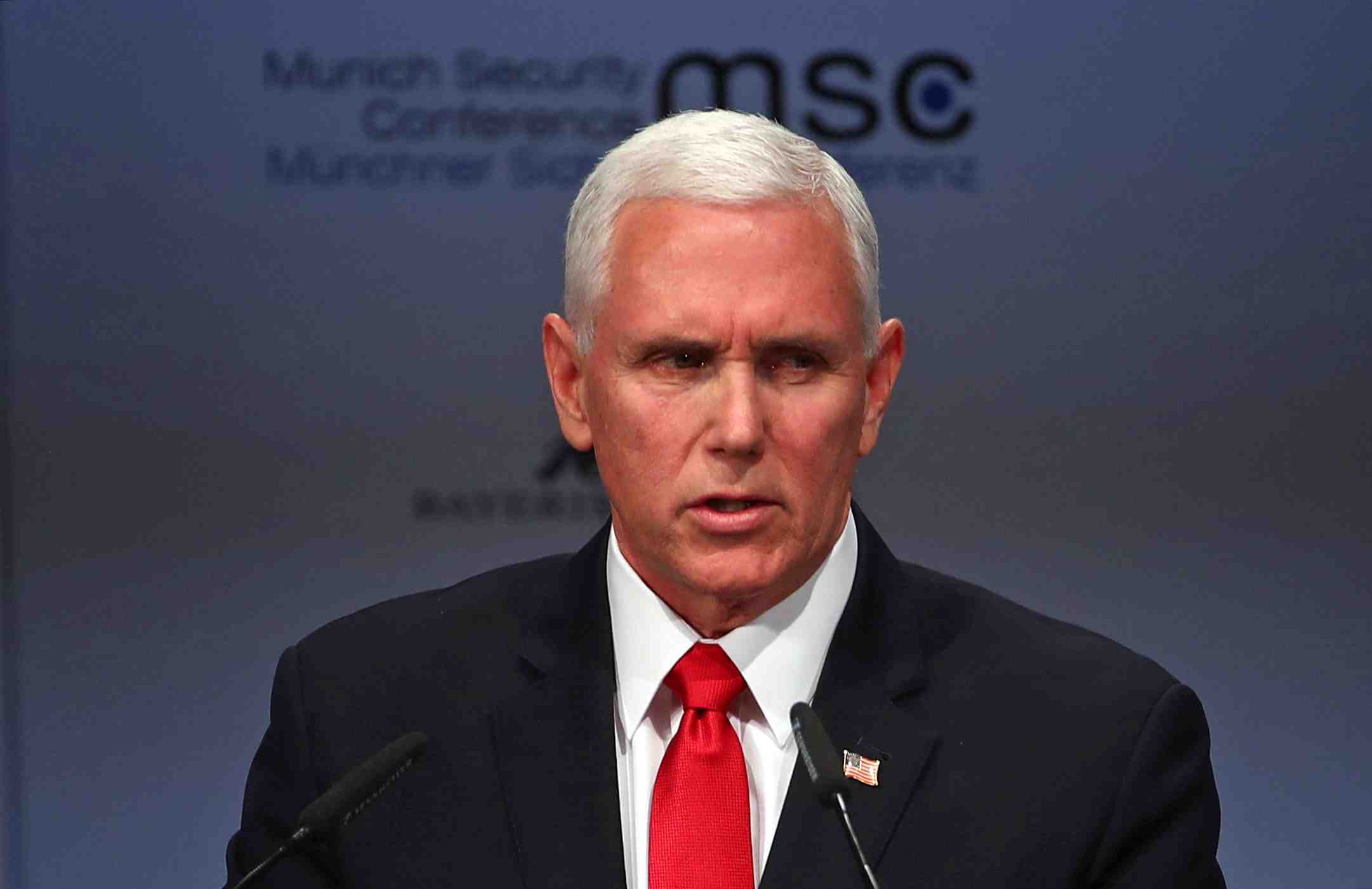 Mike pence appelle l'ue a reconnaitre guaido comme president