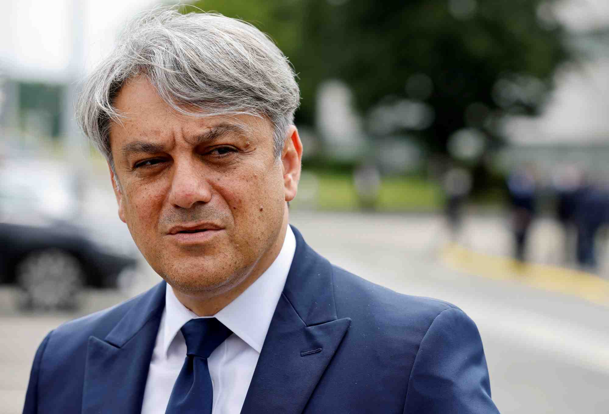 Renault doit encore reduire ses couts pour preparer l'avenir, dit le dg
