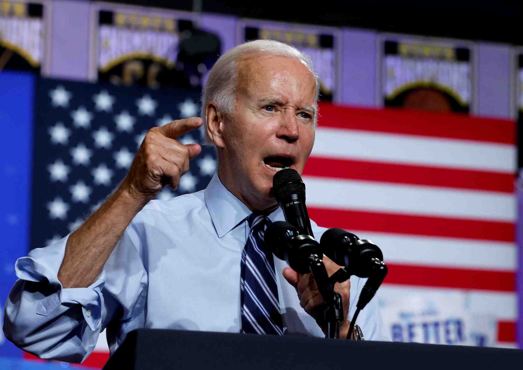Usa: biden critique les republicains pro-trump, prone un vote democrate aux "midterms"
