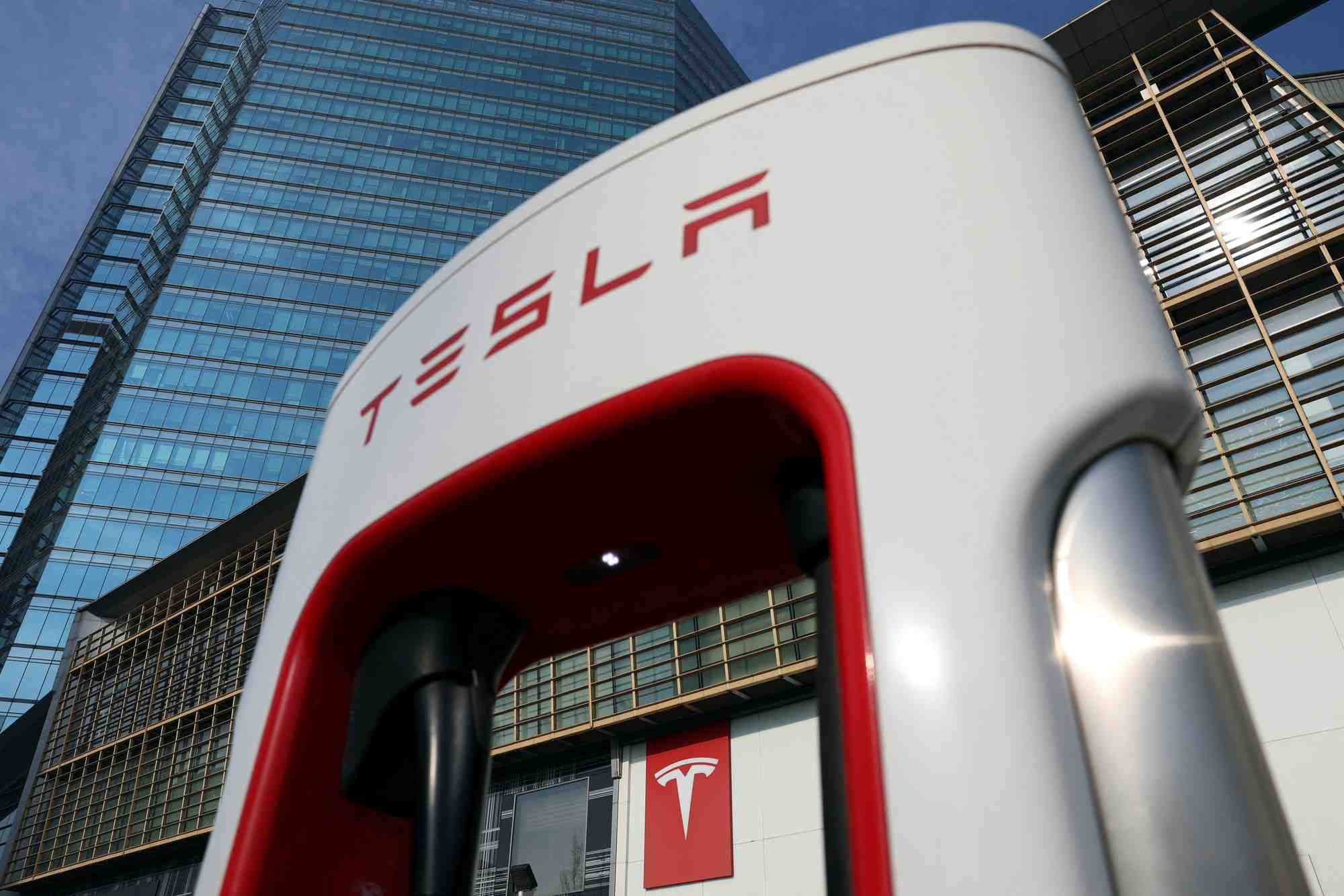 Photo du logo de tesla
