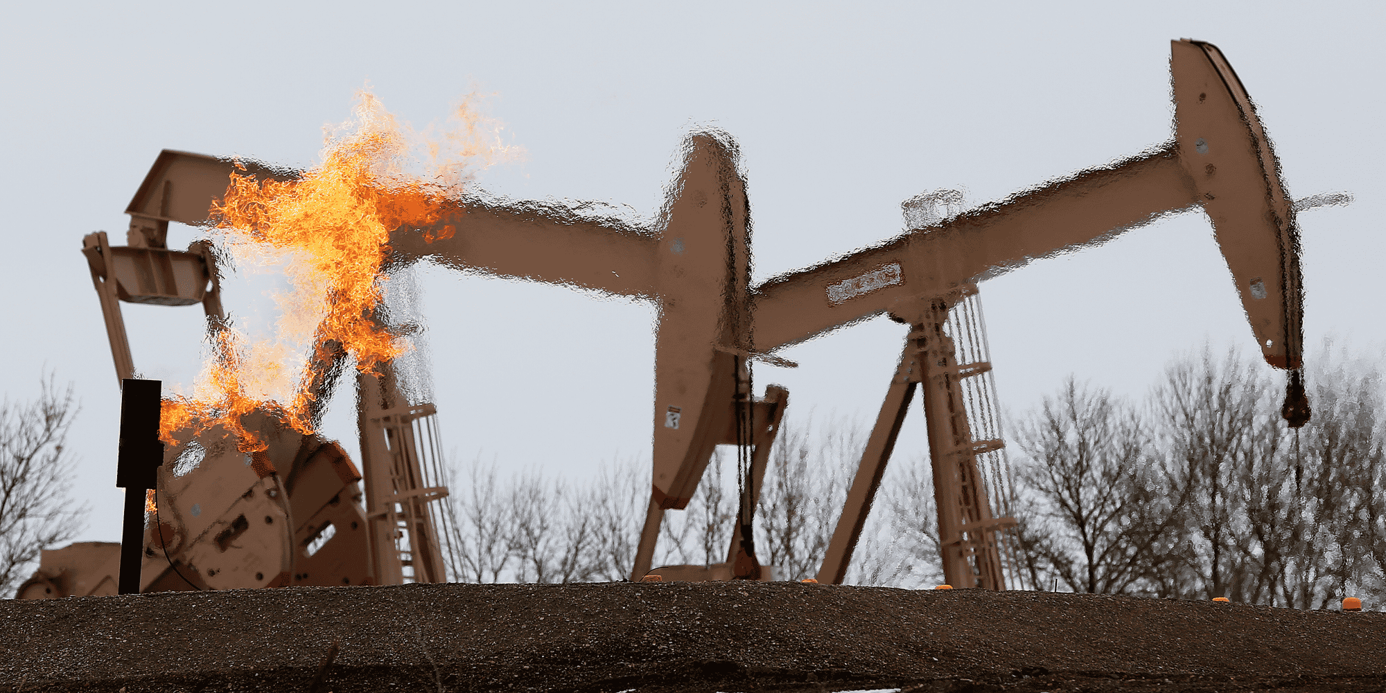 À New York, le baril américain de WTI pour avril perdait 2,55% à 44,73 dollars.