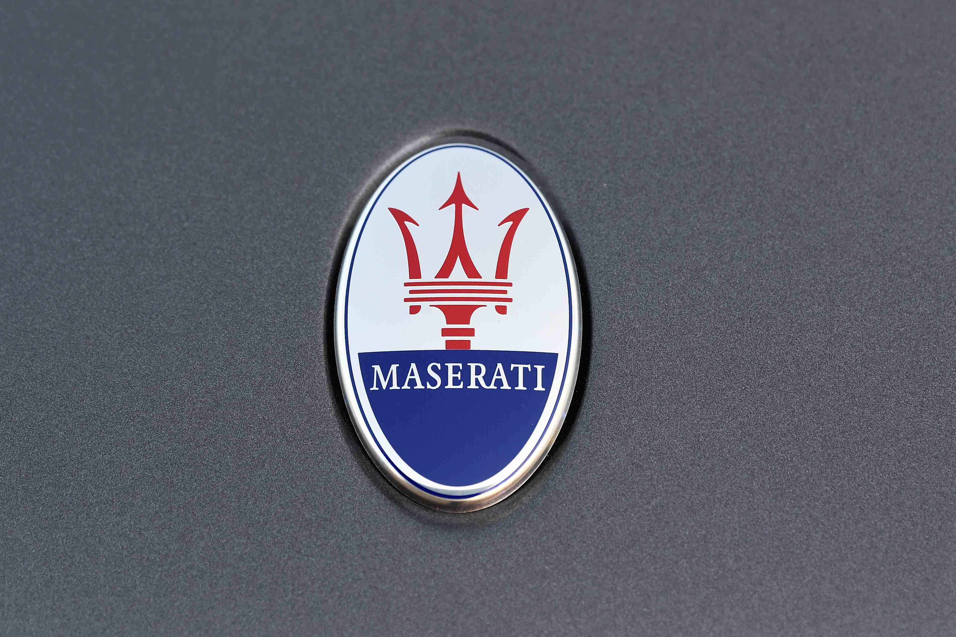Puces: maserati reporte le lancement de son nouveau suv grecale