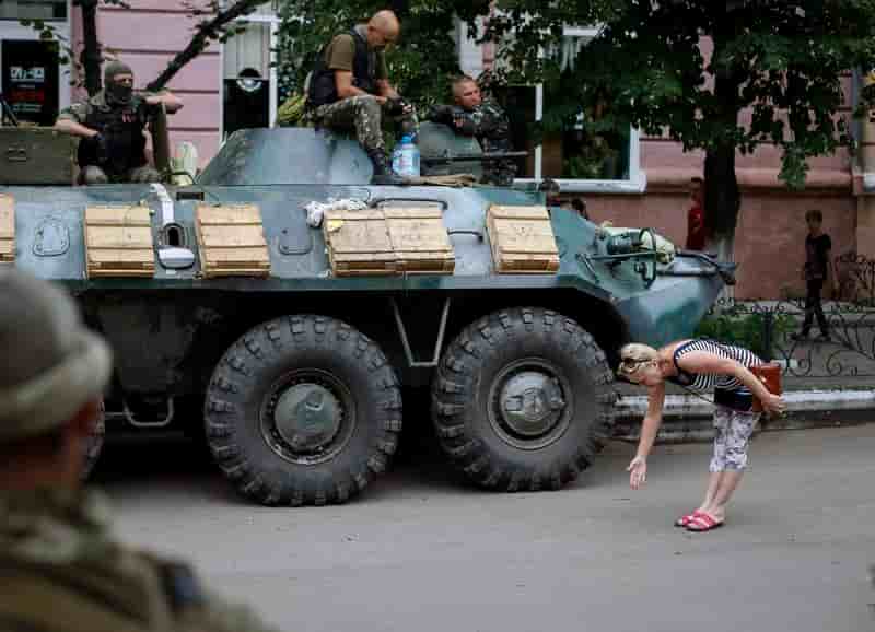 Kiev exhorte l'UE à prendre des mesures sévères contre Moscou