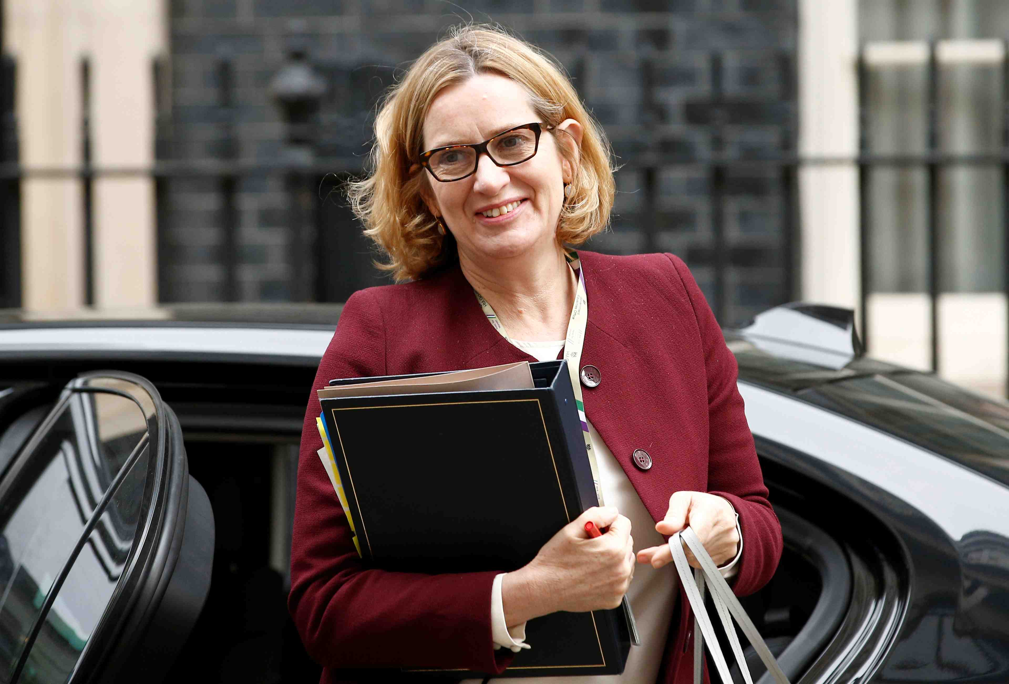 Affaire windrush: la ministre de l'interieur appelee a demissionner