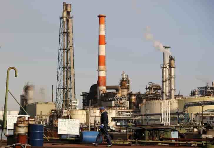 L'activite se contracte en mars dans le secteur manufacturier japonais