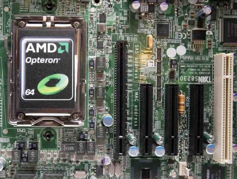 Amd donne le signal d'un redressement de ses ventes