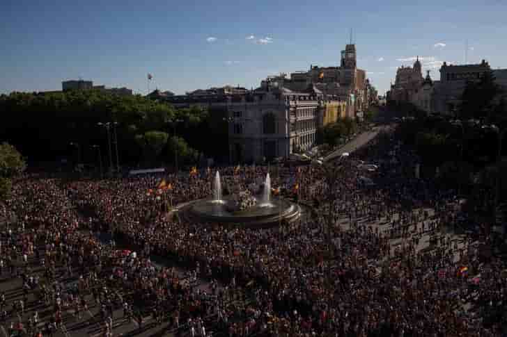 Des centaines de milliers de personnes a madrid pour les droits lgbt