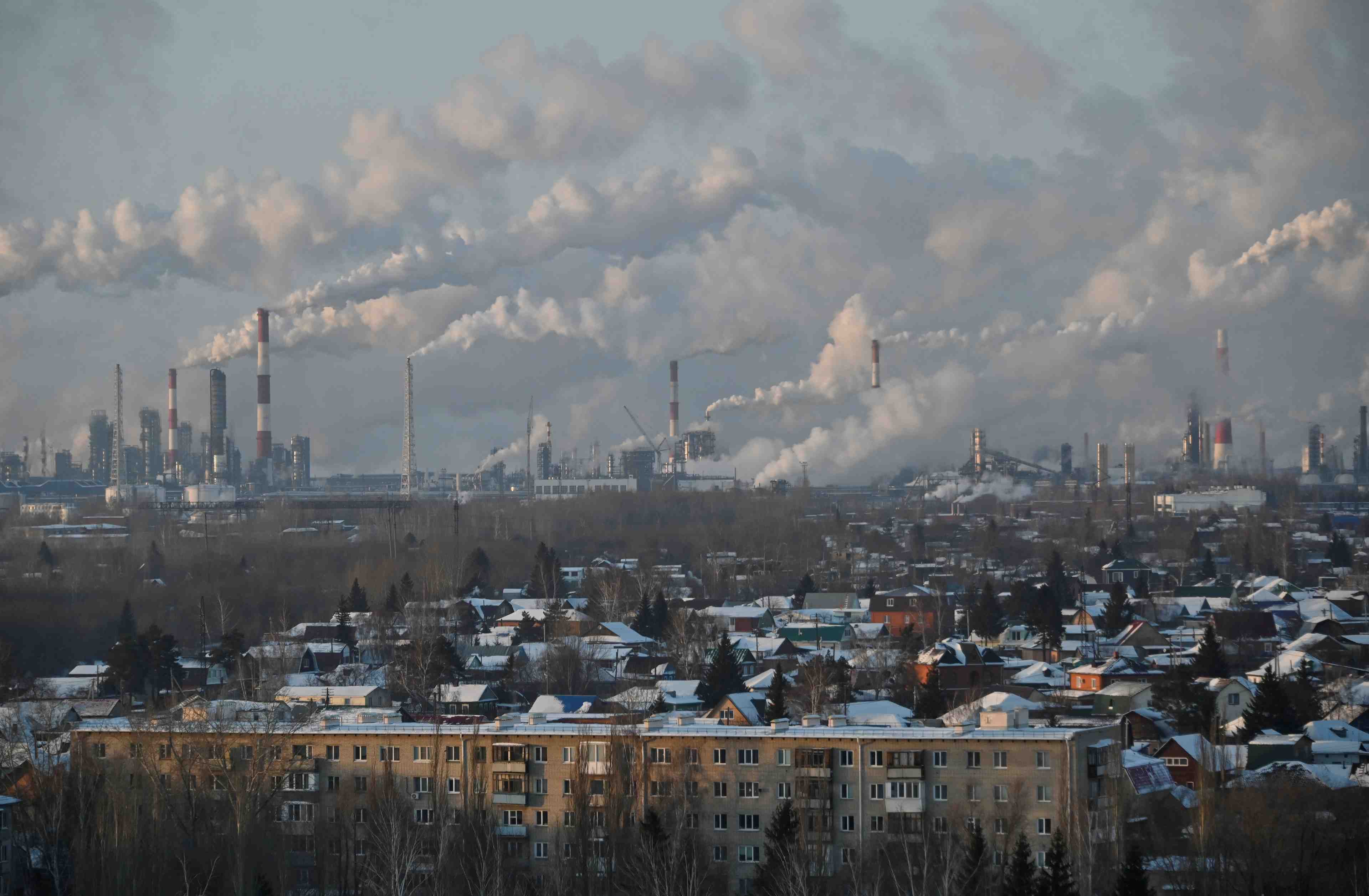 Les usa reflechissent a une baisse des importations de petrole russe
