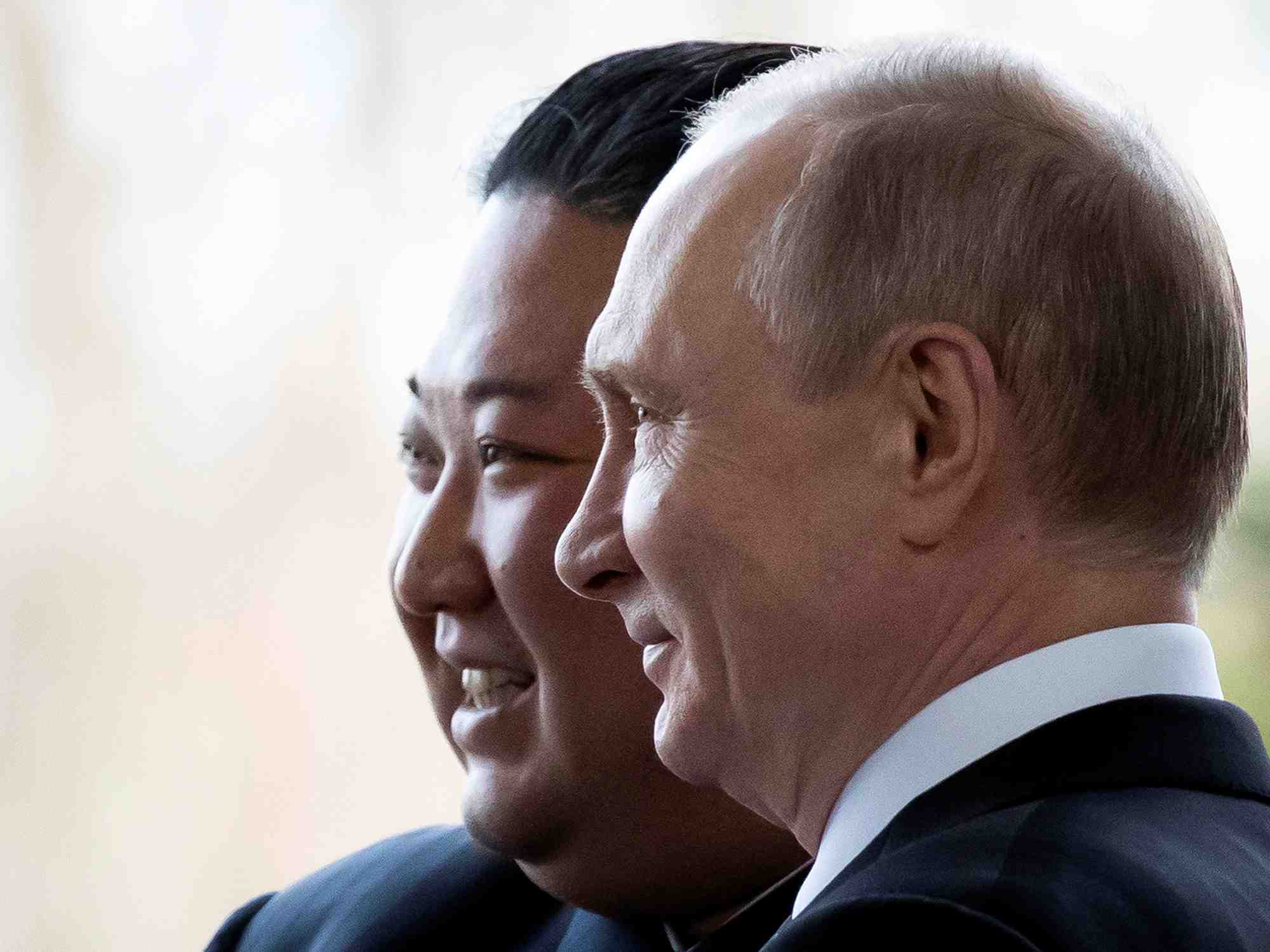 Photo de kim jong-un et vladimir poutine