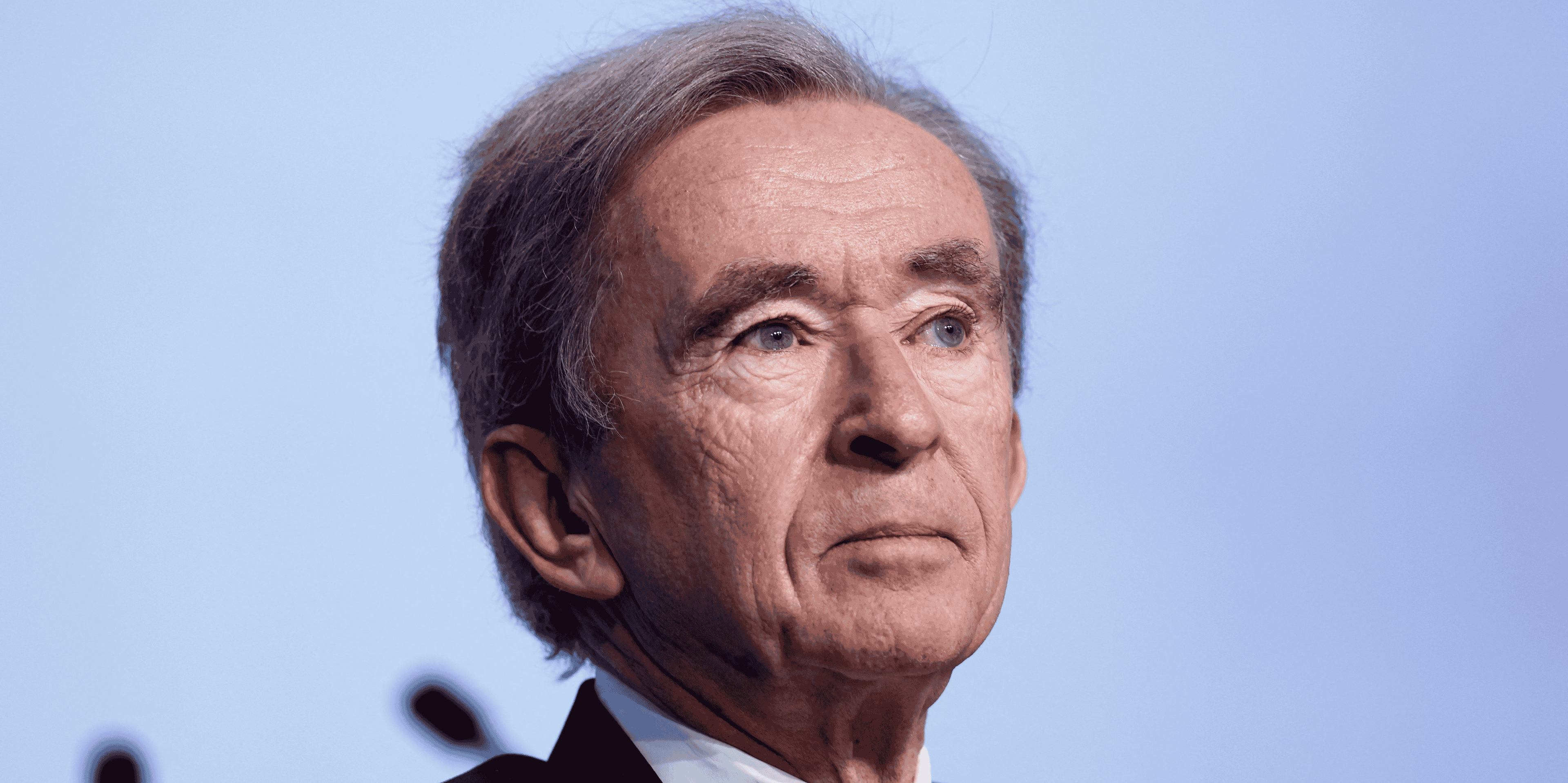 Bernard arnault, directeur general de lvmh lors d'une reunion a paris