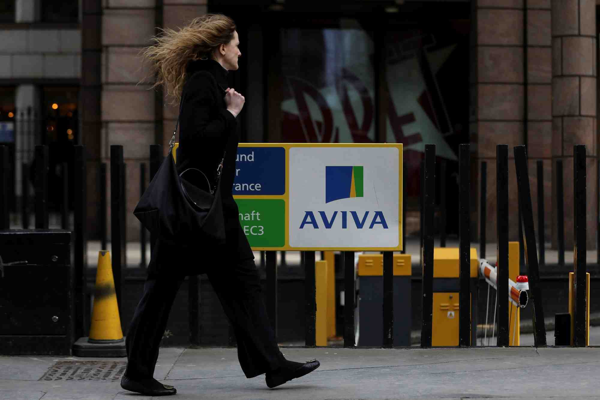 En vertu des règles boursières britanniques, Aviva a jusqu'au 25 décembre pour faire une offre ferme.