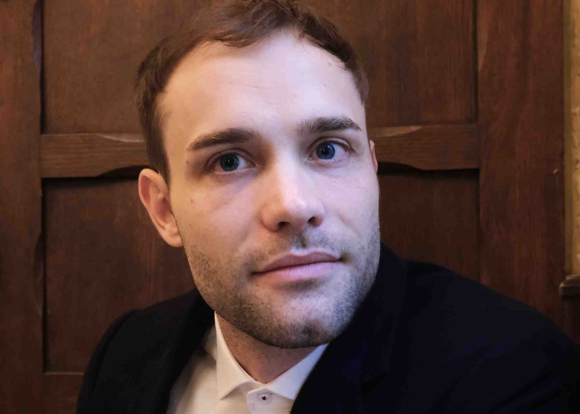 Benjamin Burbaumer est maître de conférences en sciences économiques à Sciences Po Bordeaux et chercheur au Centre Émile Durkheim à Paris.
