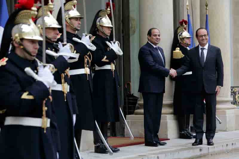 Le président égyptien tente de rassurer les touristes français