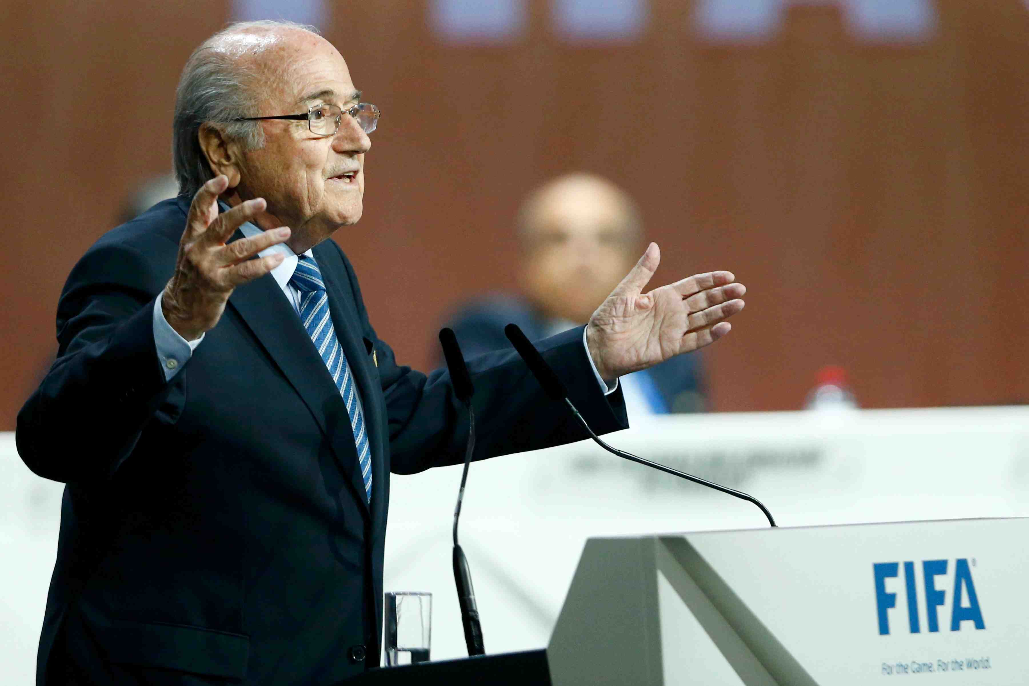Sepp blatter reelu president de la fifa