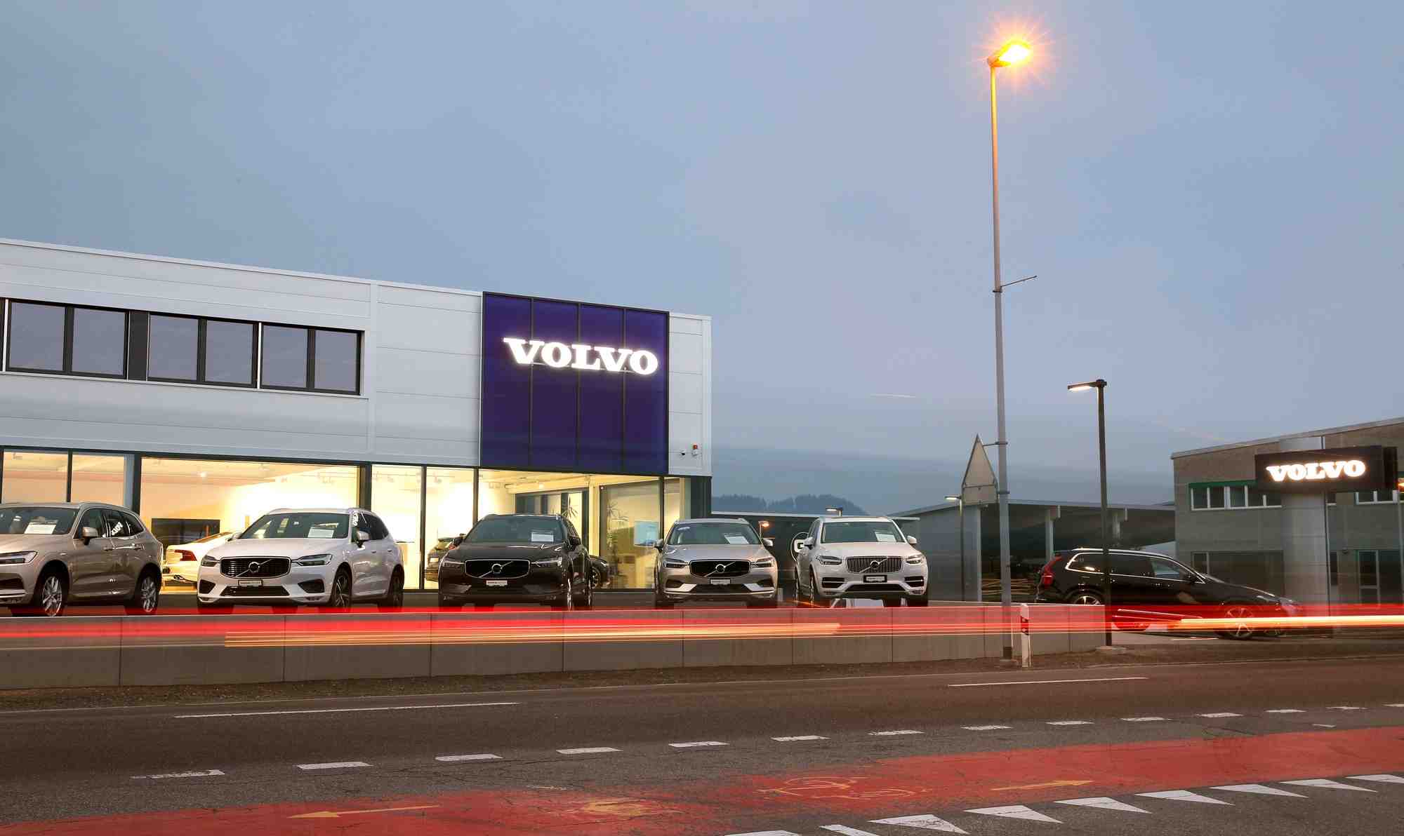 Volvo cars va investir 1,2 milliard d'euros dans une usine de vehicules electriques en slovaquie