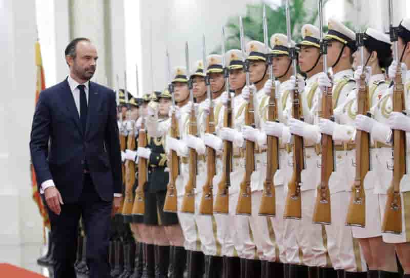 Philippe parle d'avancees sur le boeuf et airbus en chine