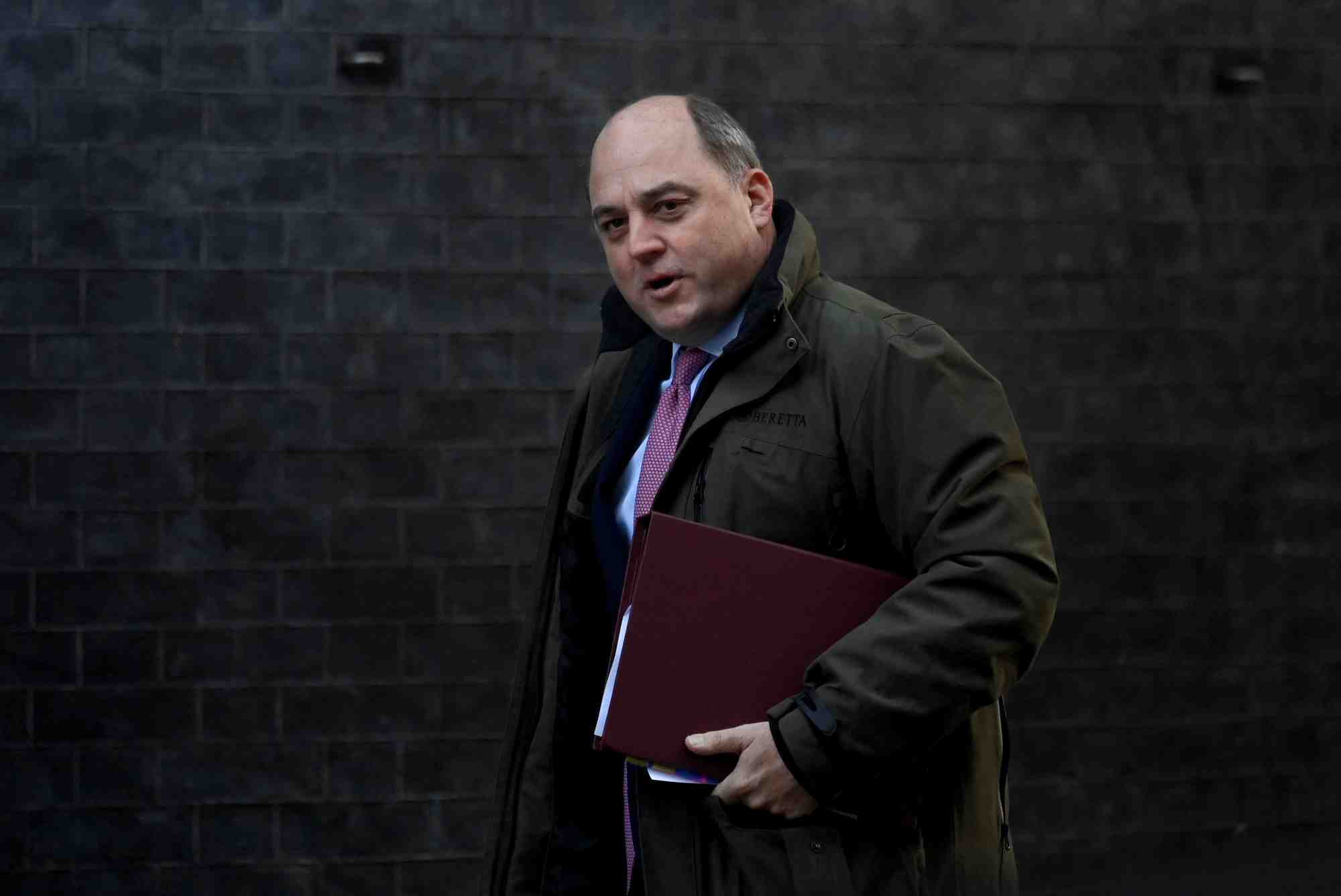 Le ministre britannique de la defense, ben wallace, a downing street