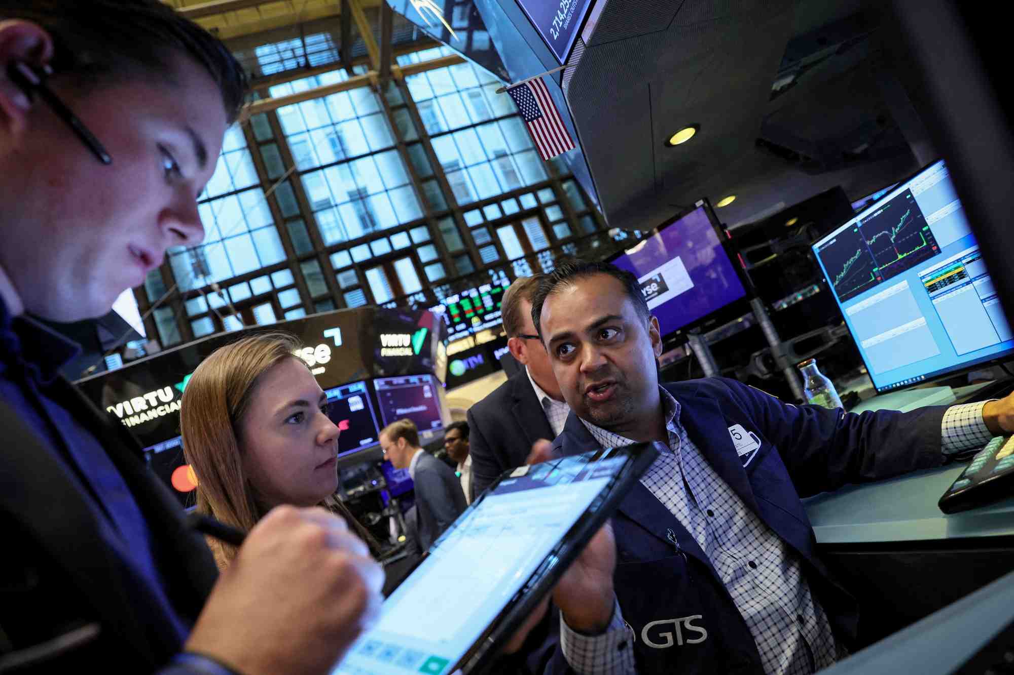 Des traders a la bourse de new york (nyse)