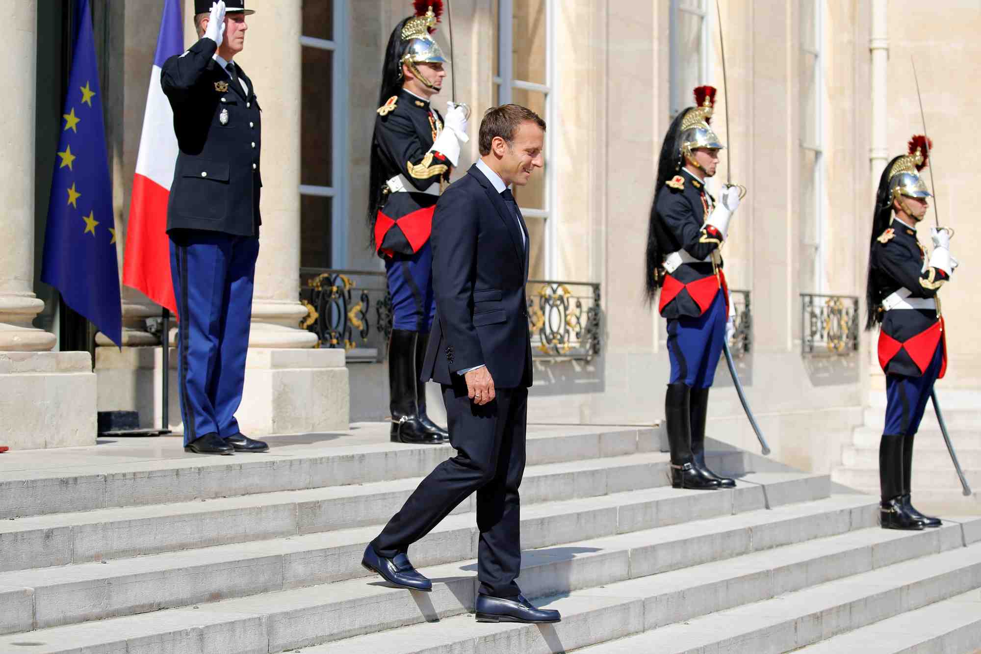 Depuis le début de la semaine, Emmanuel Macron « teste » les noms envisagés auprès des différentes forces politiques.