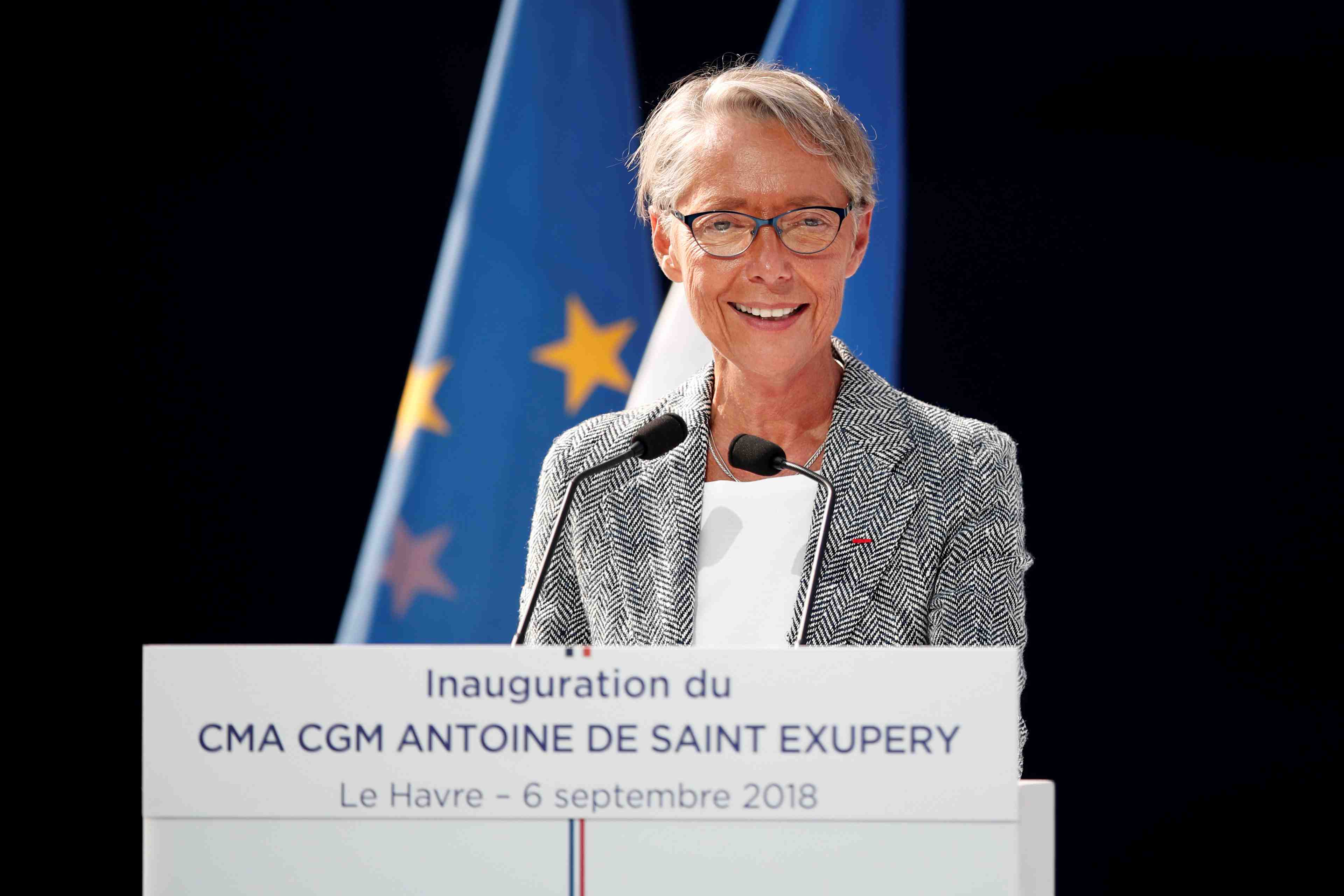 Menace de conflit d'interets, borne cede le dossier cdg express