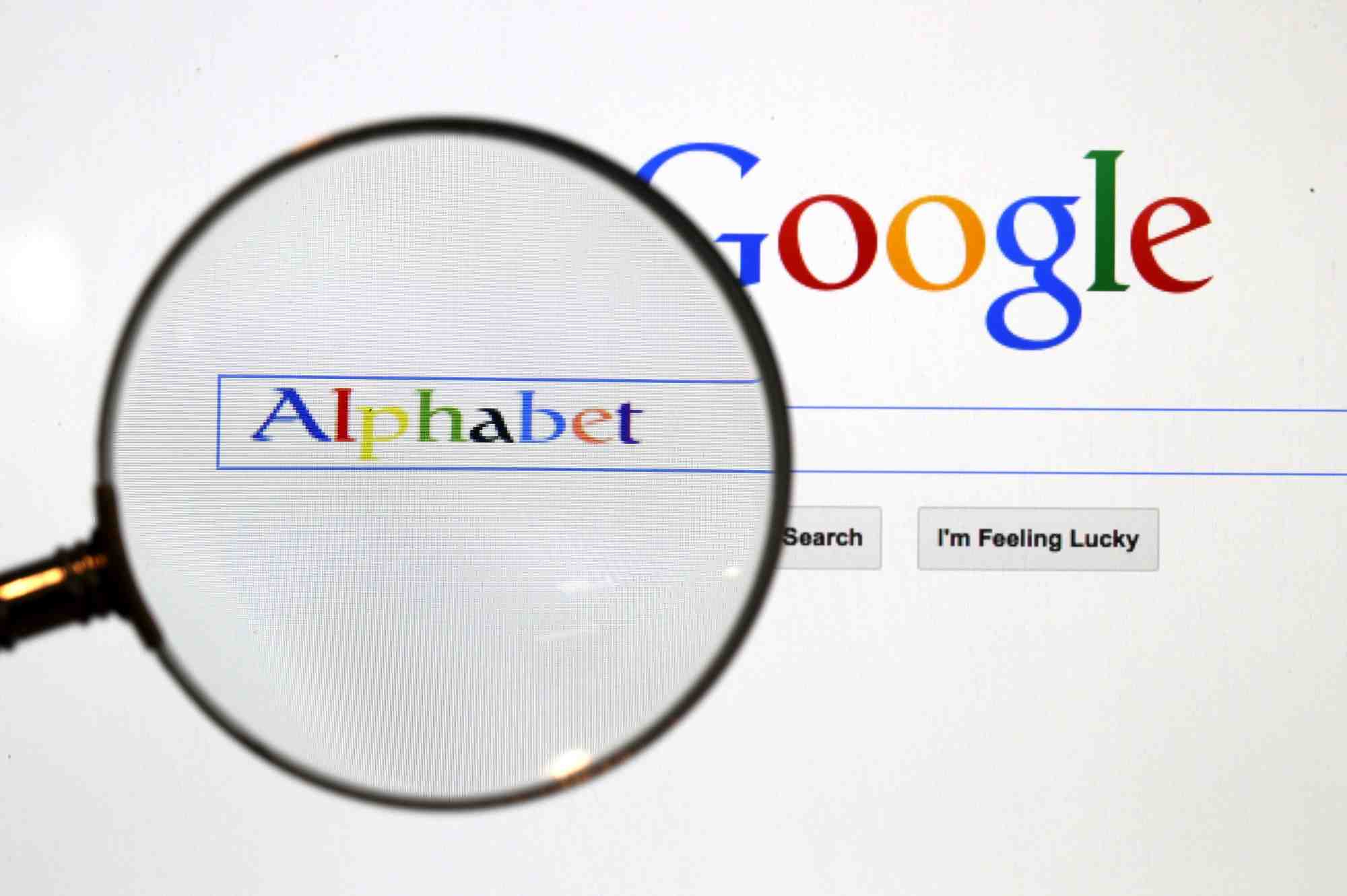 Bruno le maire salue la sanction infligee a google pour abus de position dominante