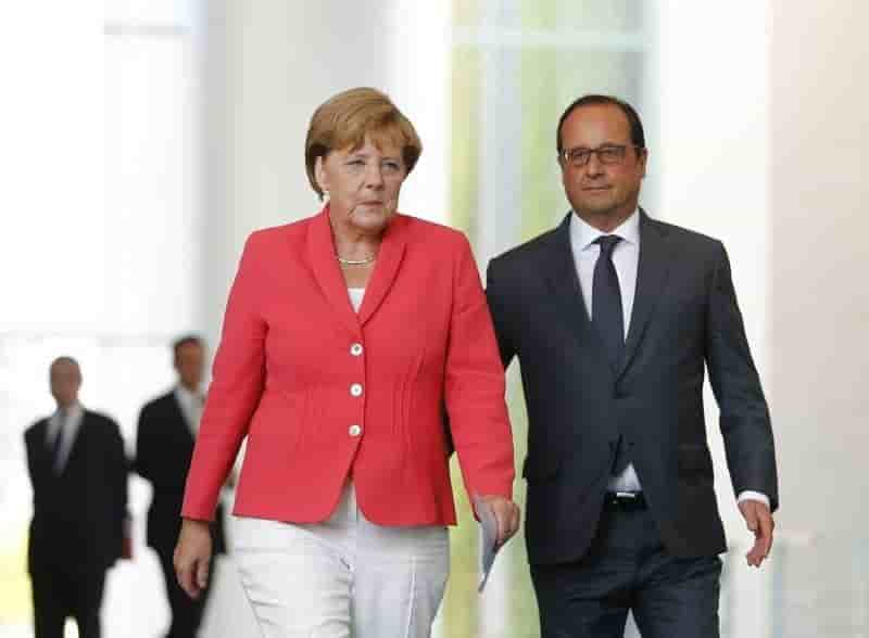 Hollande et merkel previennent que la crise des migrants va durer