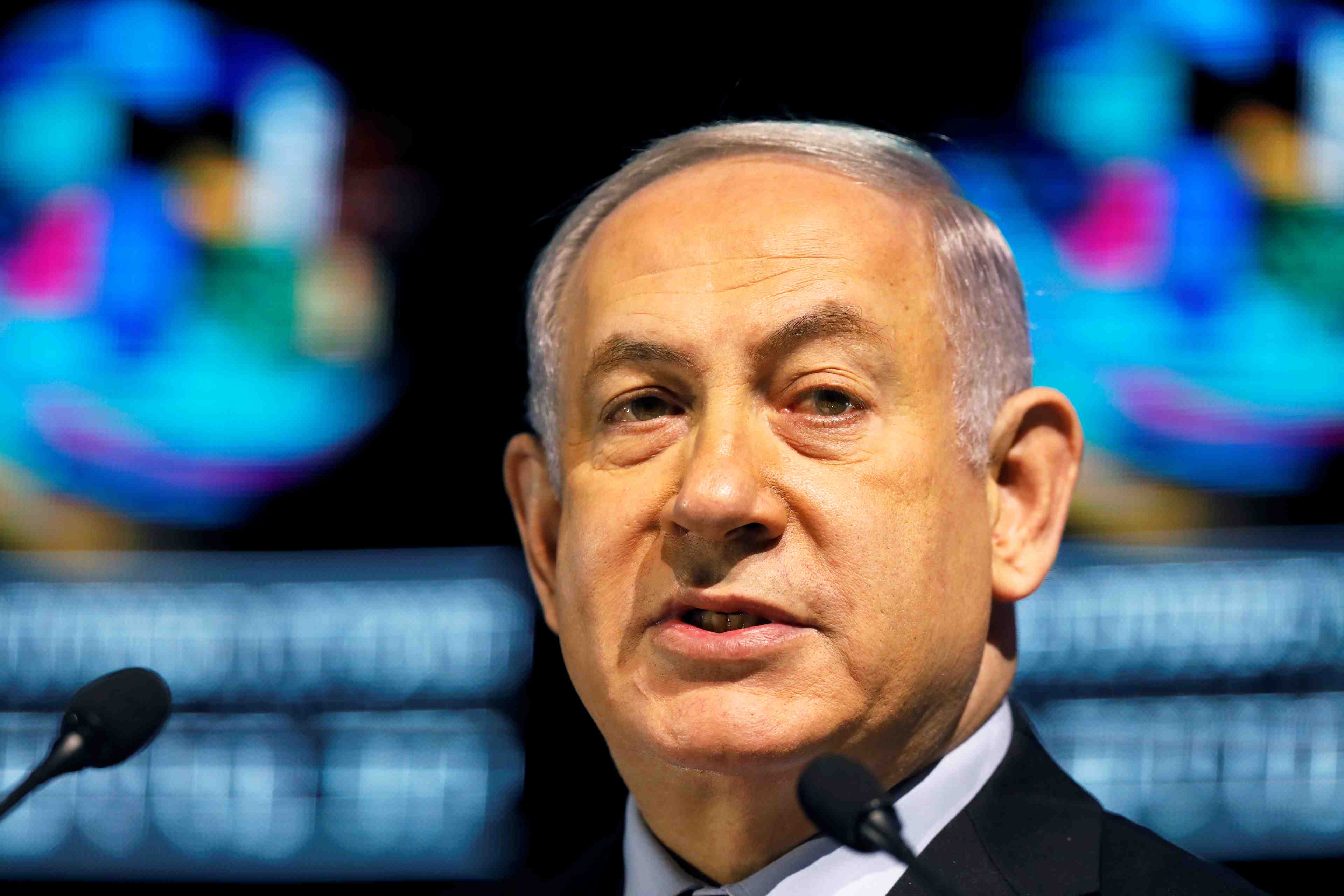 Netanyahu se dit pret a intervenir contre l'iran si necessaire