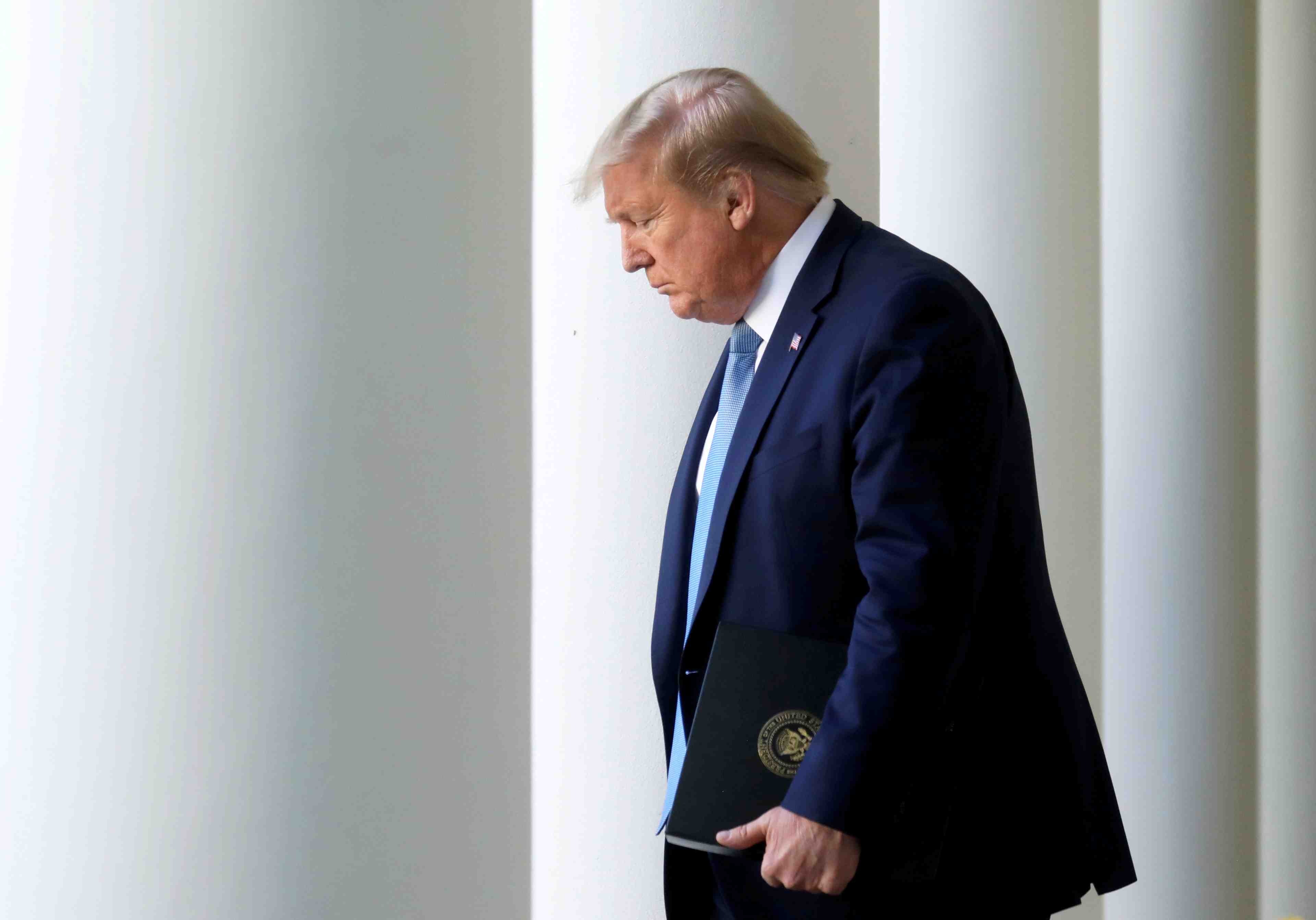 Coronavirus: trump s'exprimera a 22h00 gmt sur la reprise de l'activite