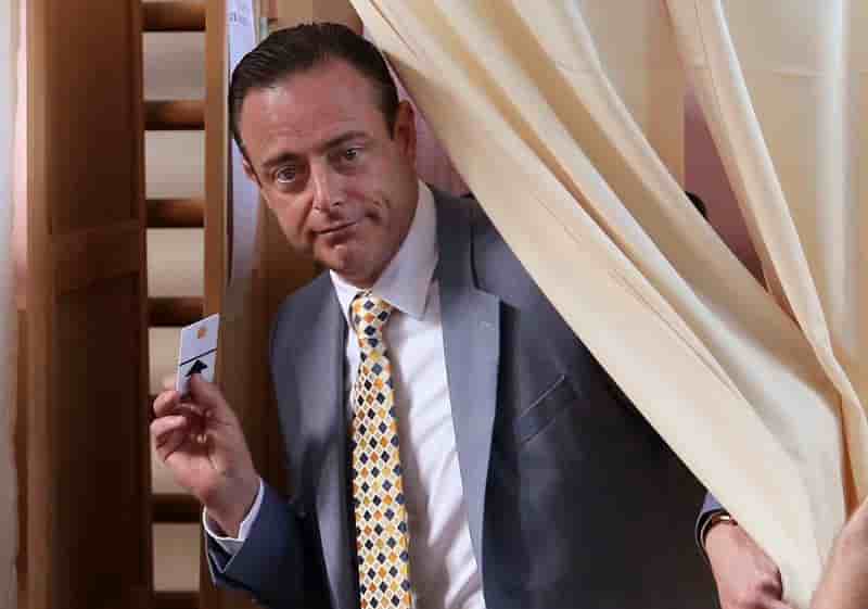 La N-VA séparatiste donnée à plus de 30% en Flandre