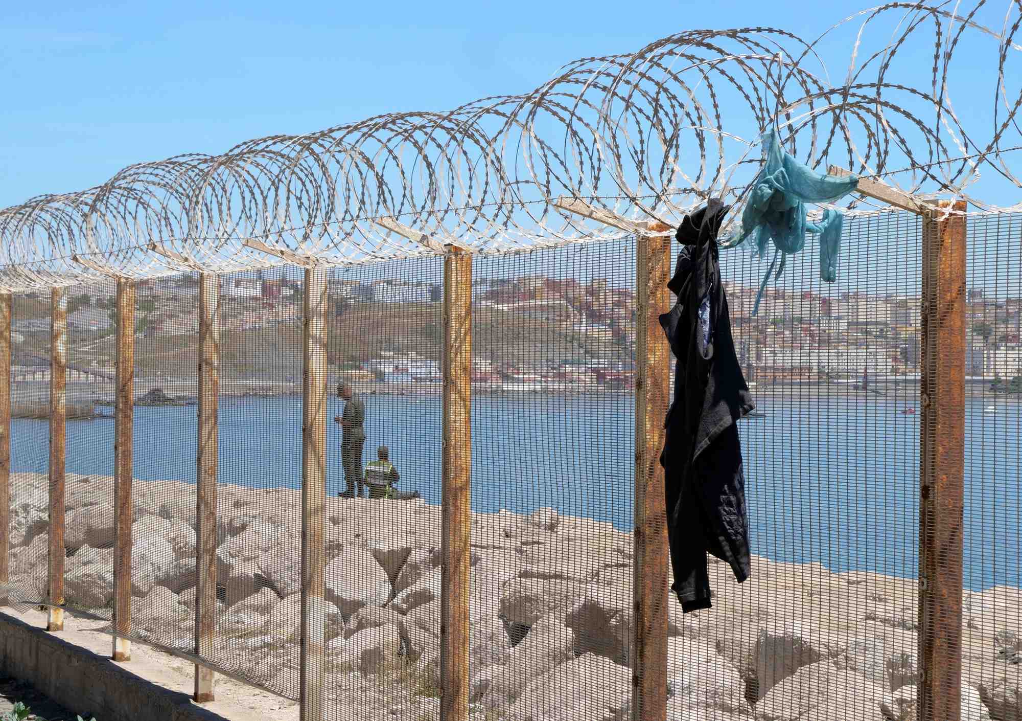 Vue a fnideq, pres de l'enclave espagnole de ceuta