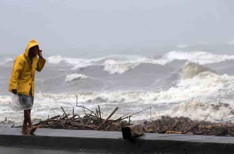 Le typhon Hagupit a fait 21 morts dans le centre des Philippines
