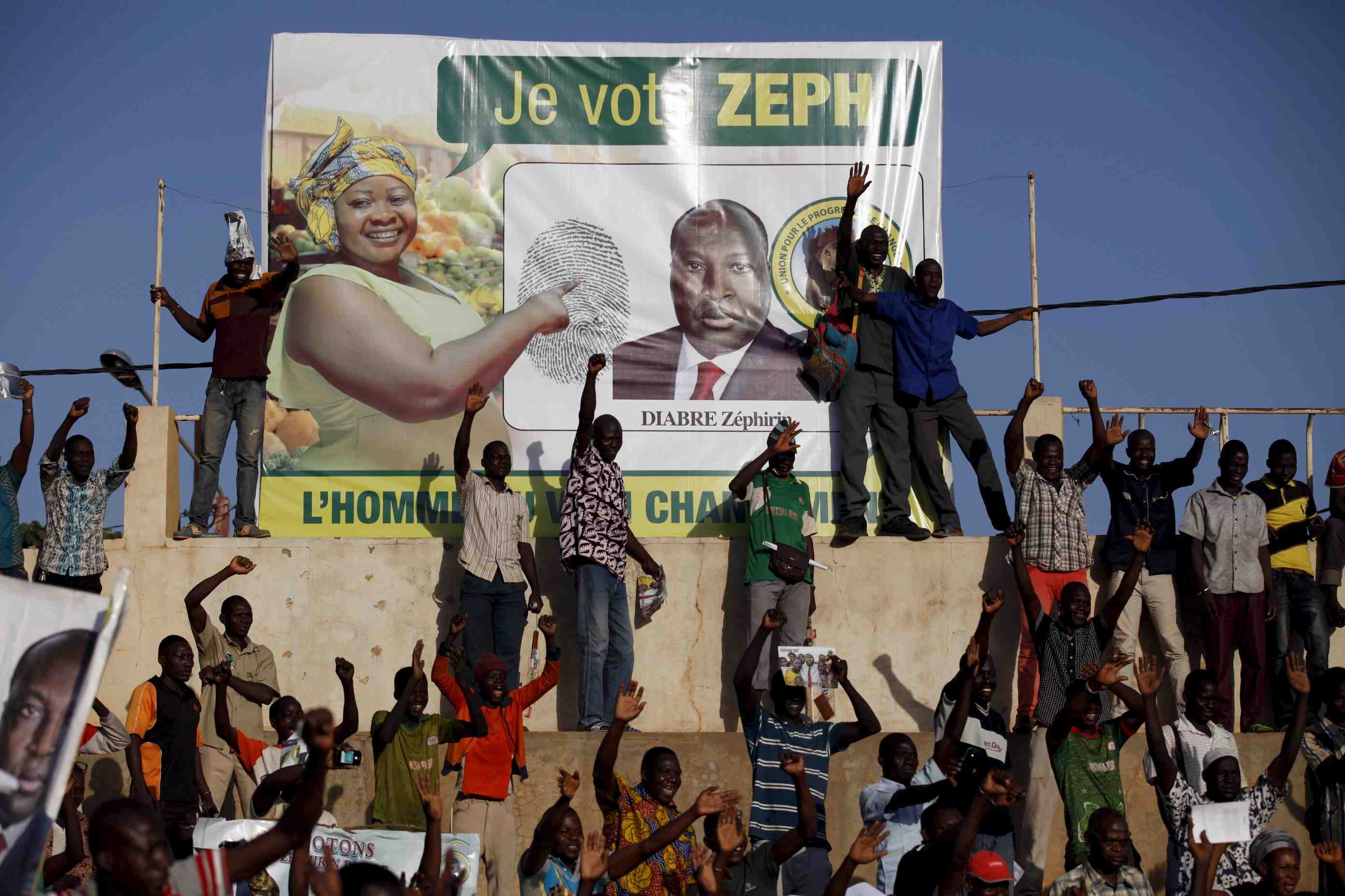 Les burkinabes votent dimanche