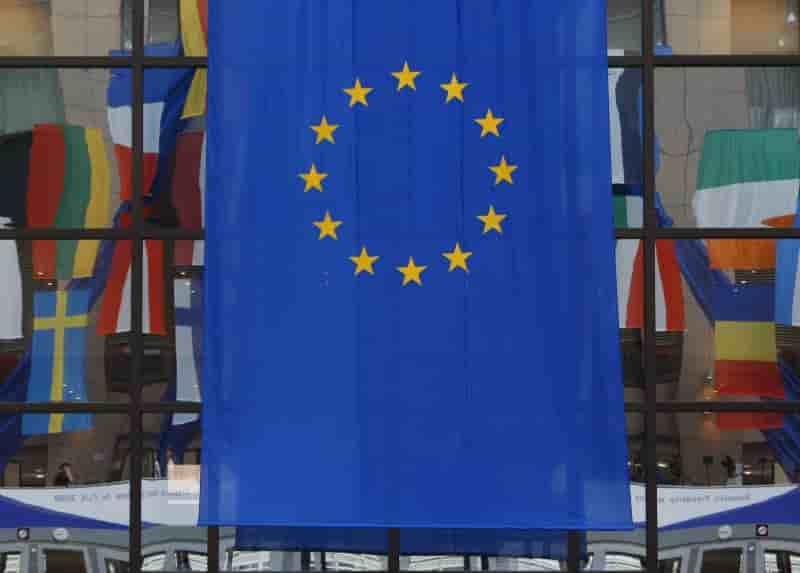Les 27 promettent un dialogue constructif avec londres