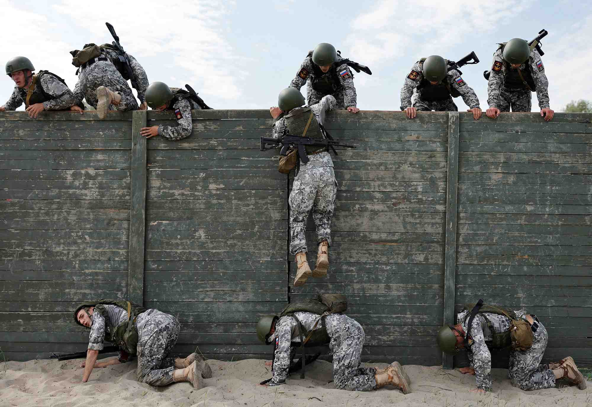L'armee russe fait face a une penurie de personnel, selon washington
