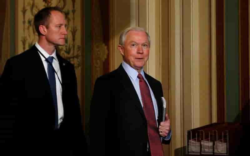 Sessions confirme a la tete du departement de la justice de des etats-unis