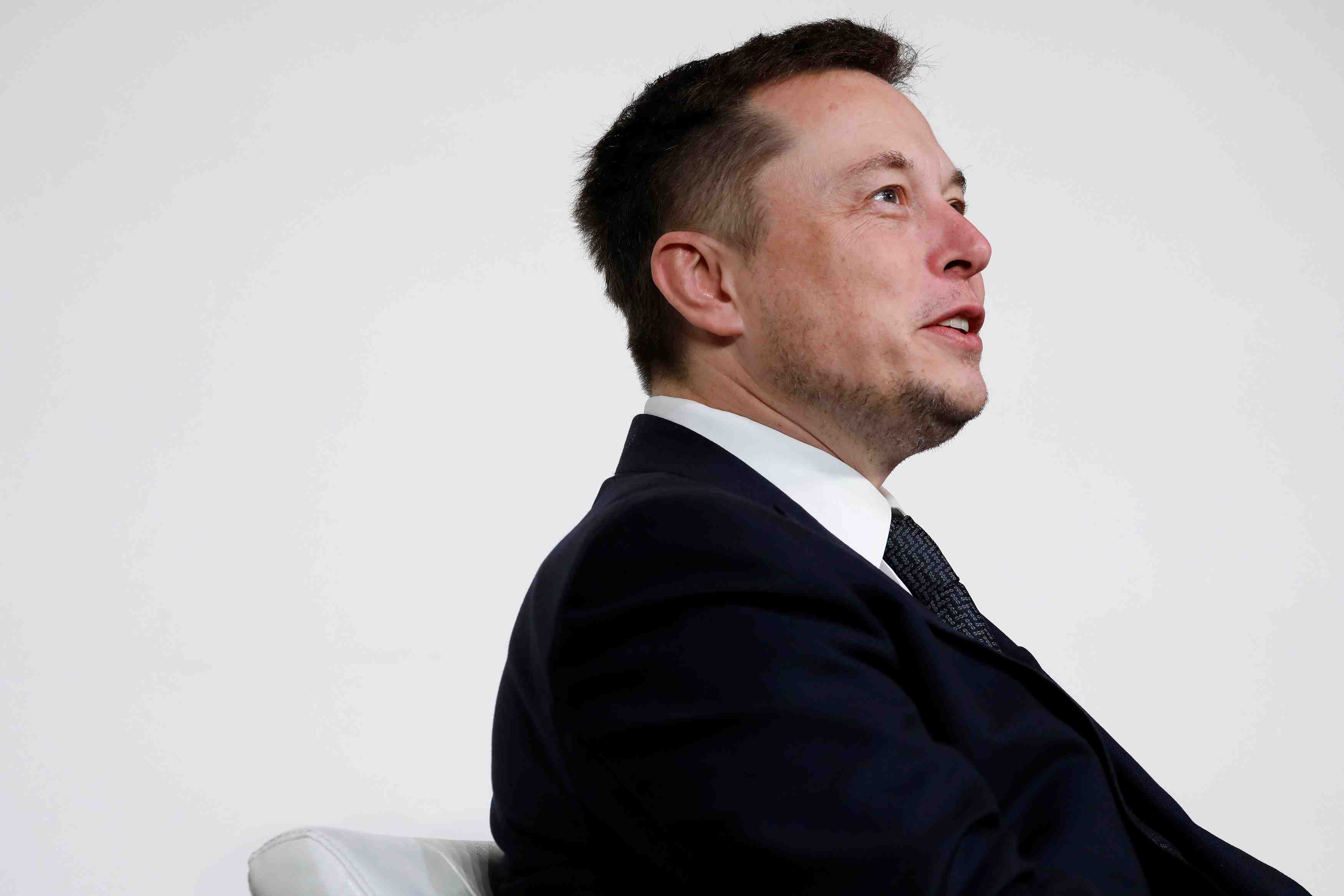 Musk va quitter la presidence du ca de tesla, restera dg