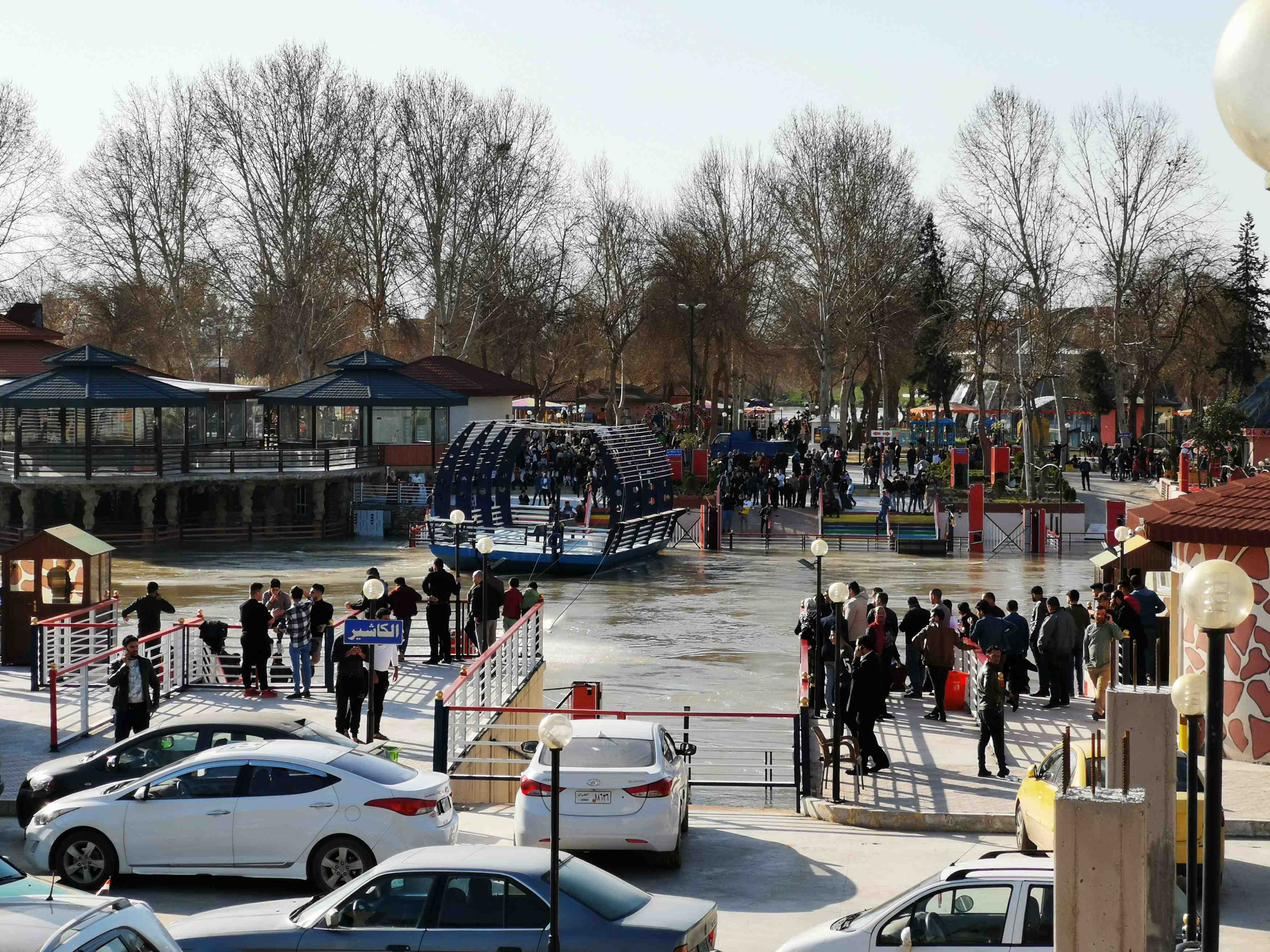 Irak: naufrage d'un ferry sur le tigre, au moins 72 morts