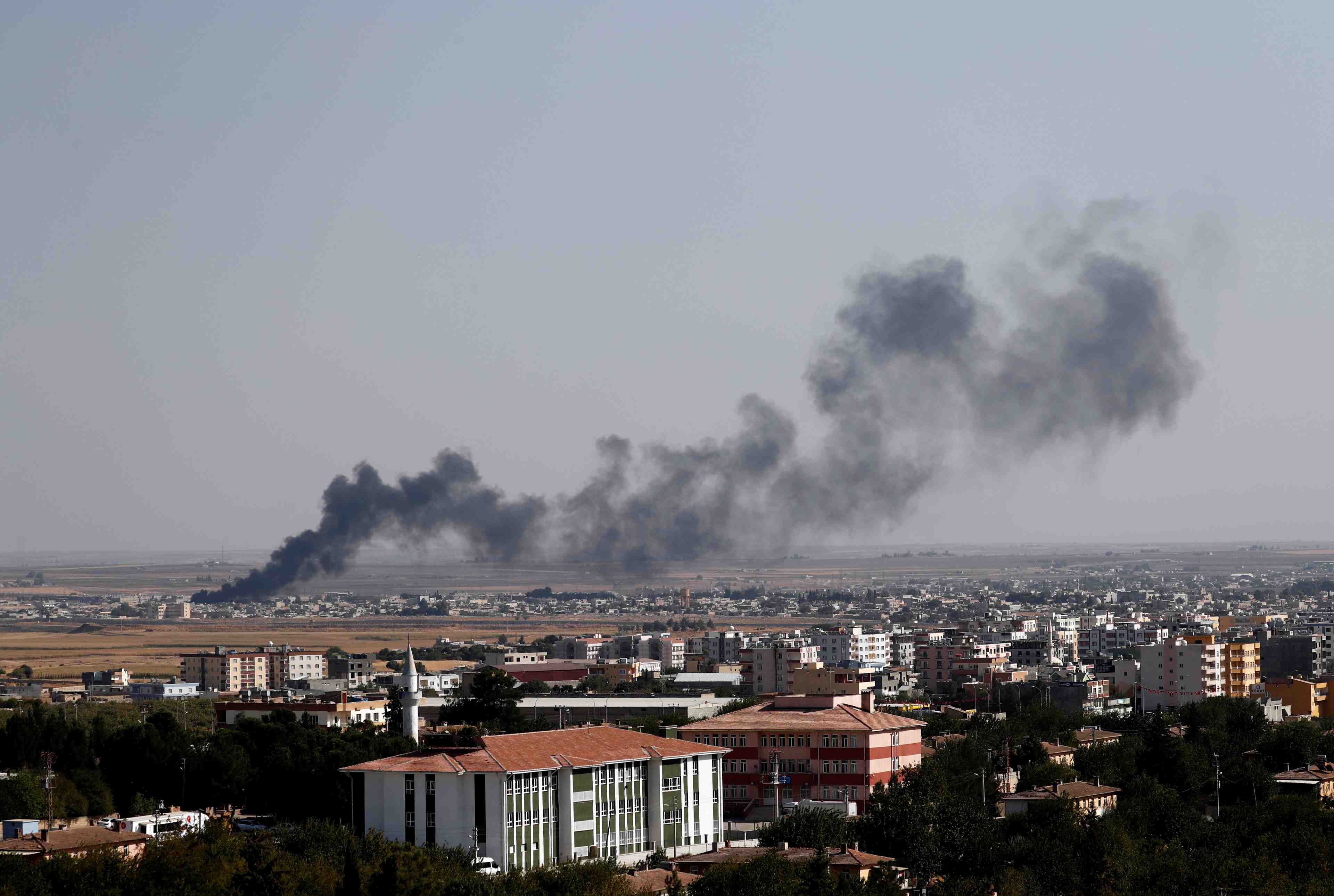 Des familles de membres de daech fuient en masse un camp syrien