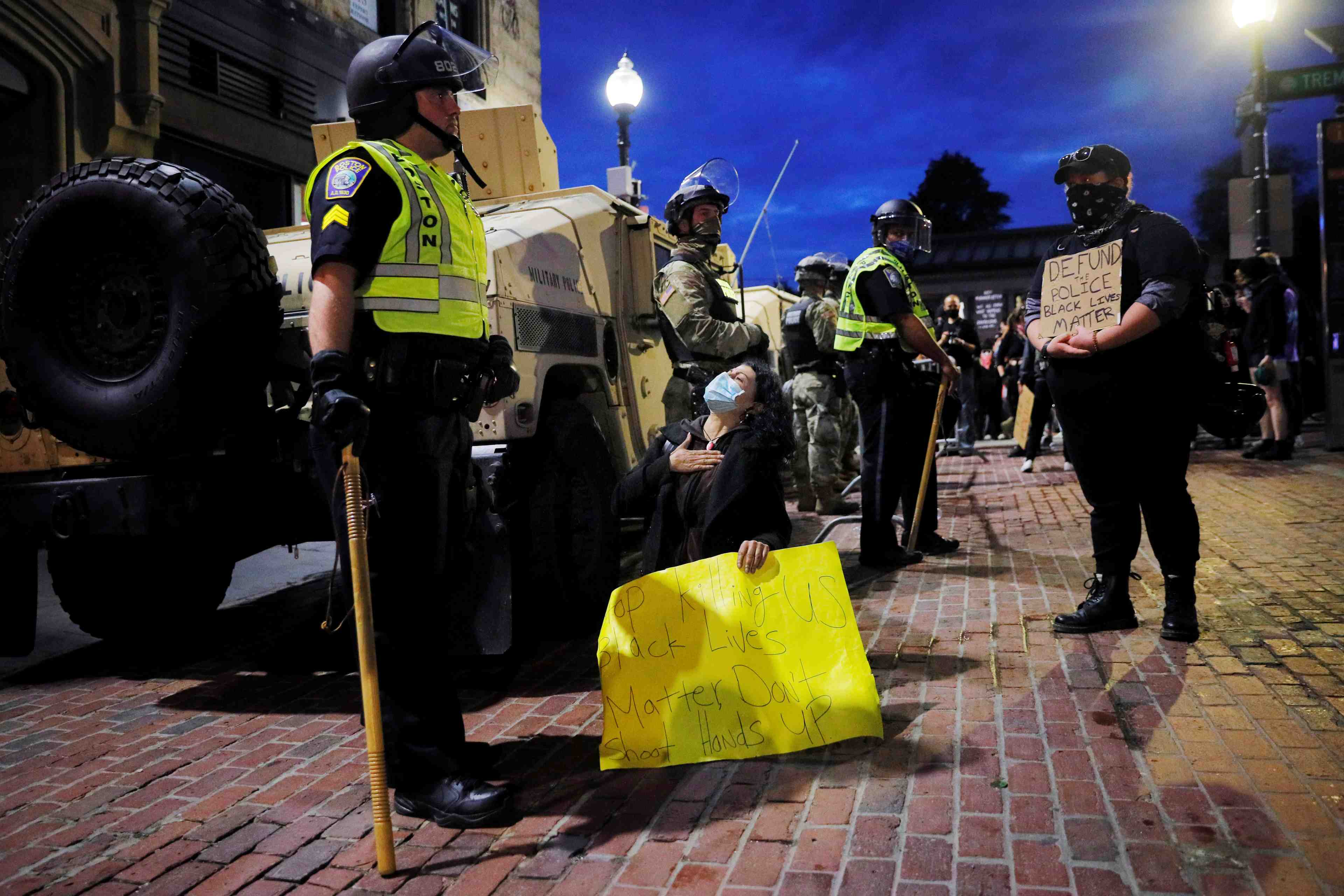Usa: les elus du massachusetts approuvent un projet de reforme de la police