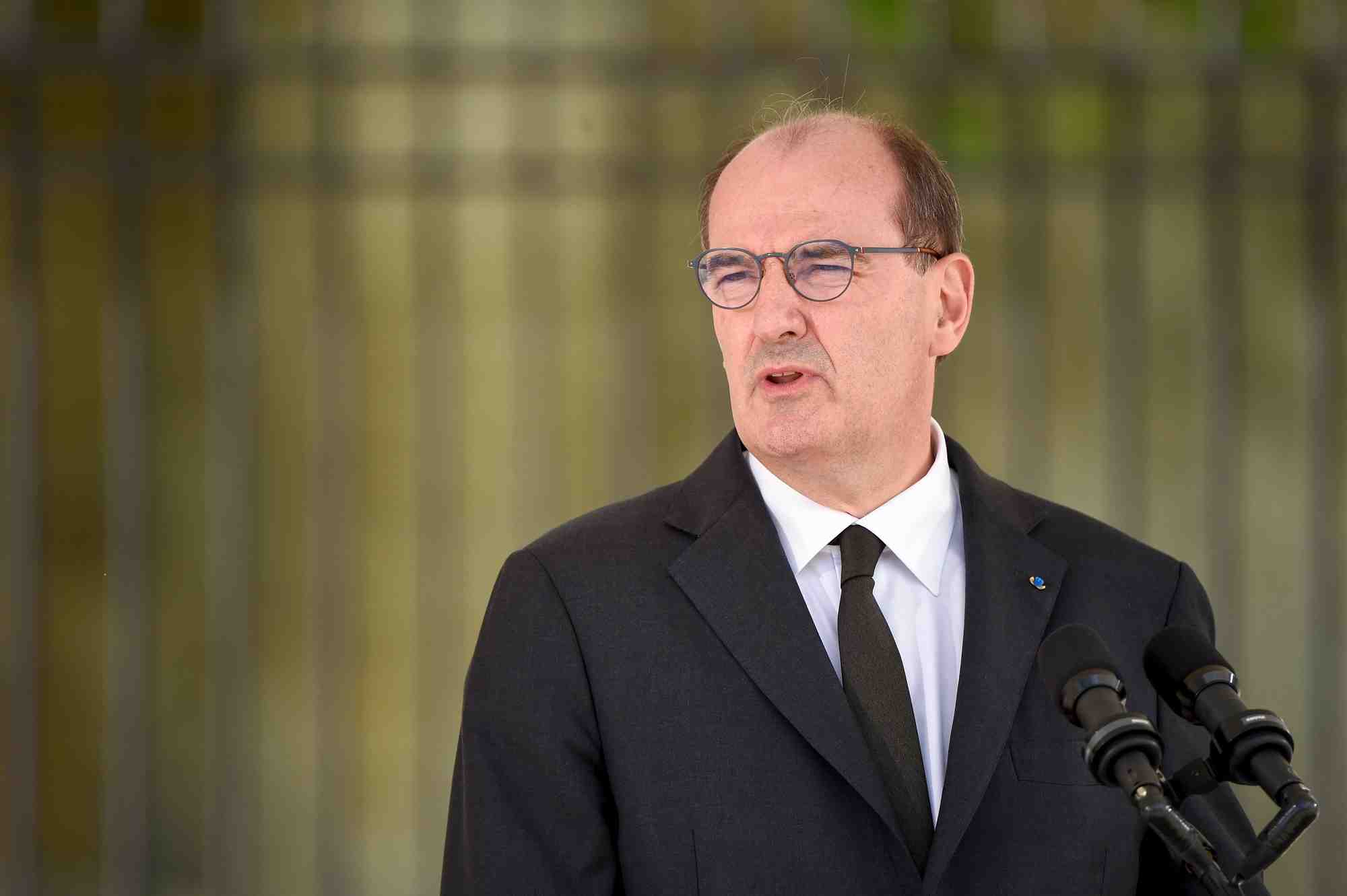 Coronavirus/france: castex appelle a la responsabilite apres la reouverture des terrasses