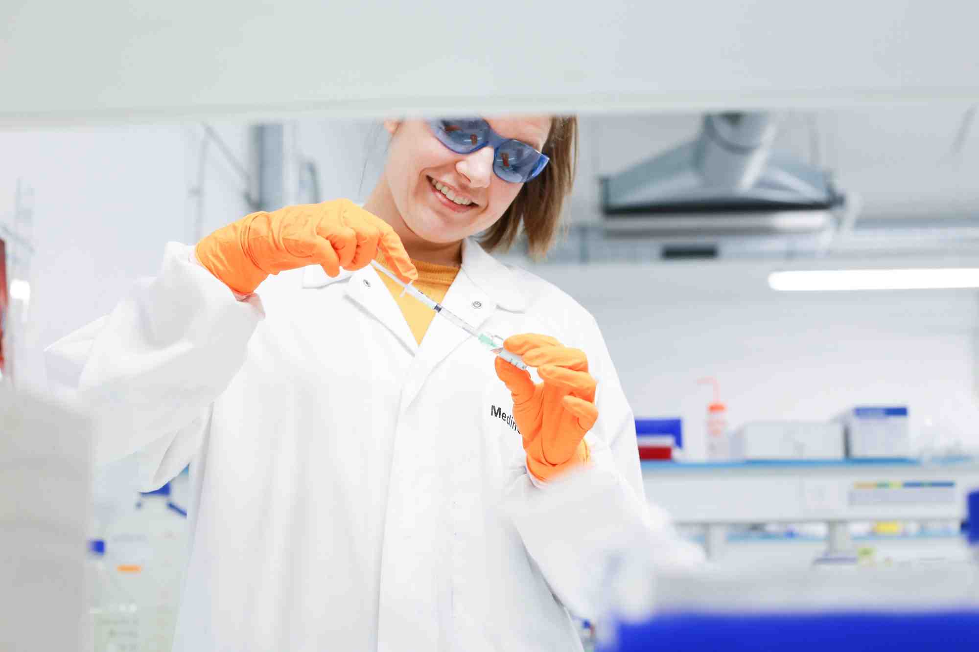 La biotech MedinCell, qui développe un portefeuille de produits dans différentes aires thérapeutiques suivant la technologie innovante de l’injection sous-cutanée à action prolongée, surfe sur une vague d'accélération.