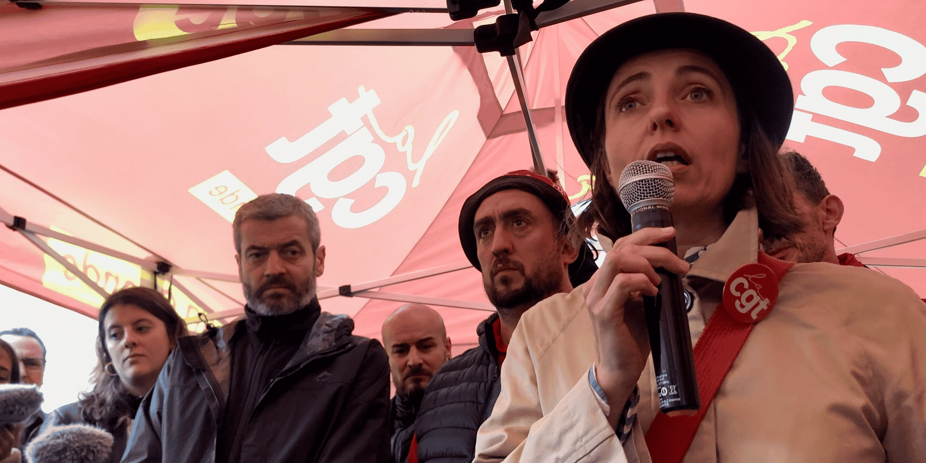 Au côté des représentants de la CGT Gironde et de Greenpeace, Sophie Binet a appelé depuis Bordeaux à la mobilisation pour convertir la filière automobile au véhicule électrique.