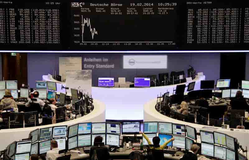 Les Bourses européennes dans le rouge mercredi à mi-séance