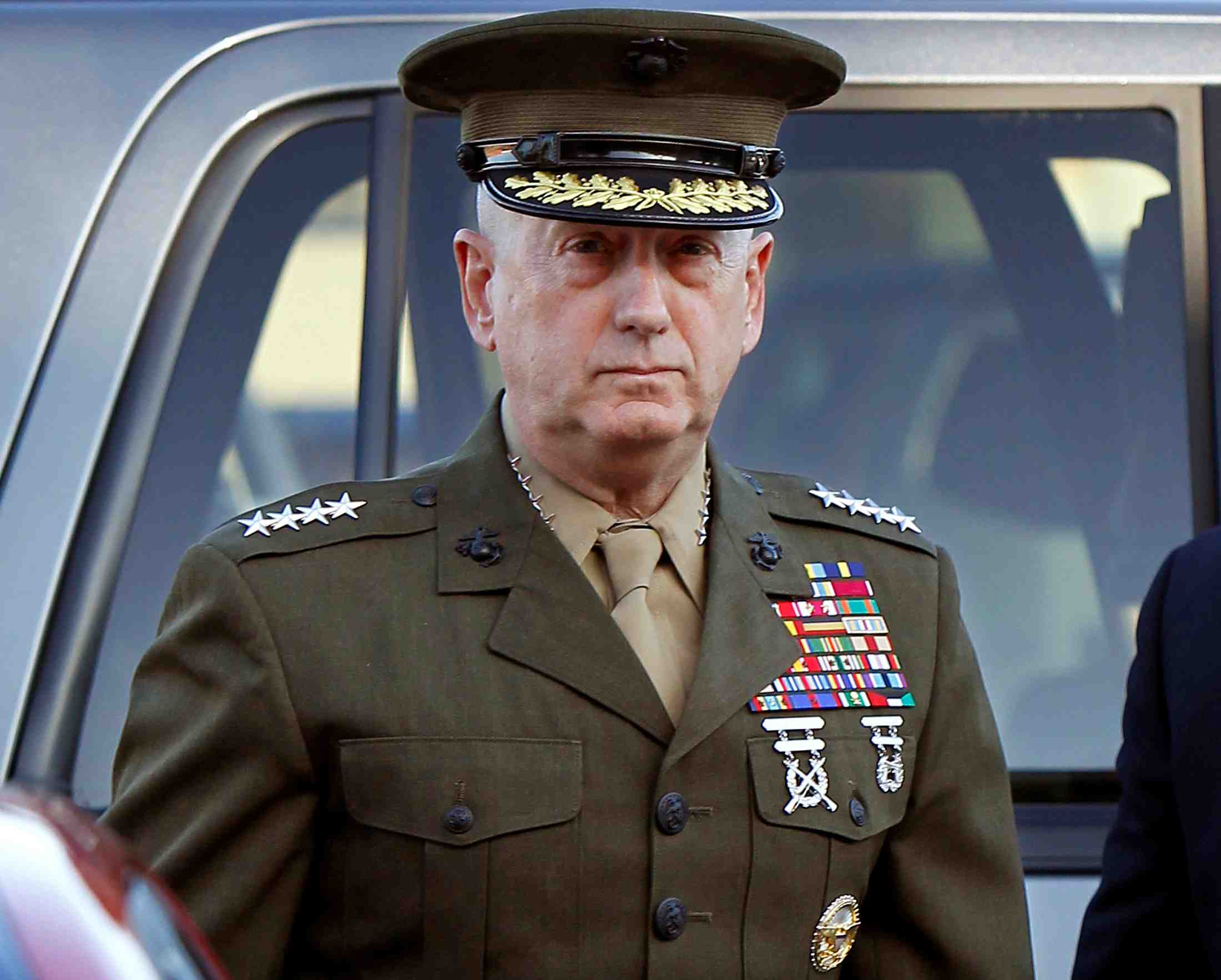 Le secretaire americain a la defense james mattis demissionne