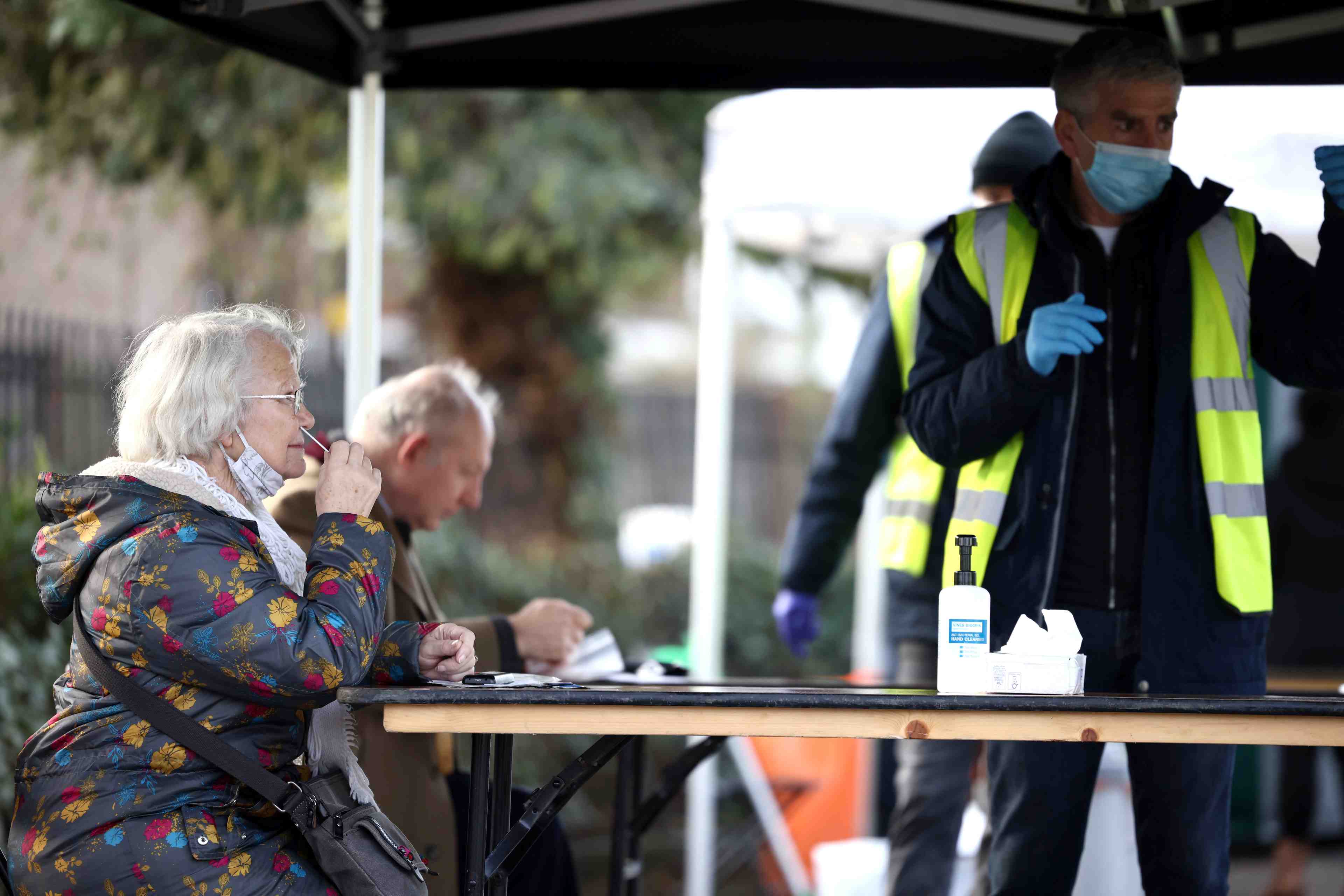 Coronavirus: le variant britannique a developpe une mutation qui inquiete les scientifiques
