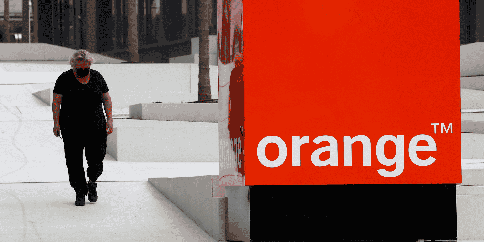 Panne des services d'urgence: le gouvernement reproche a orange sa lenteur
